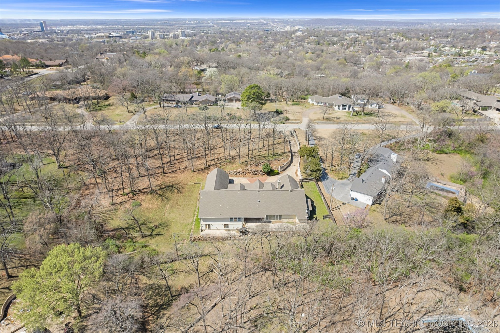 7455 S Sleepy Hollow Drive Property Photo 40