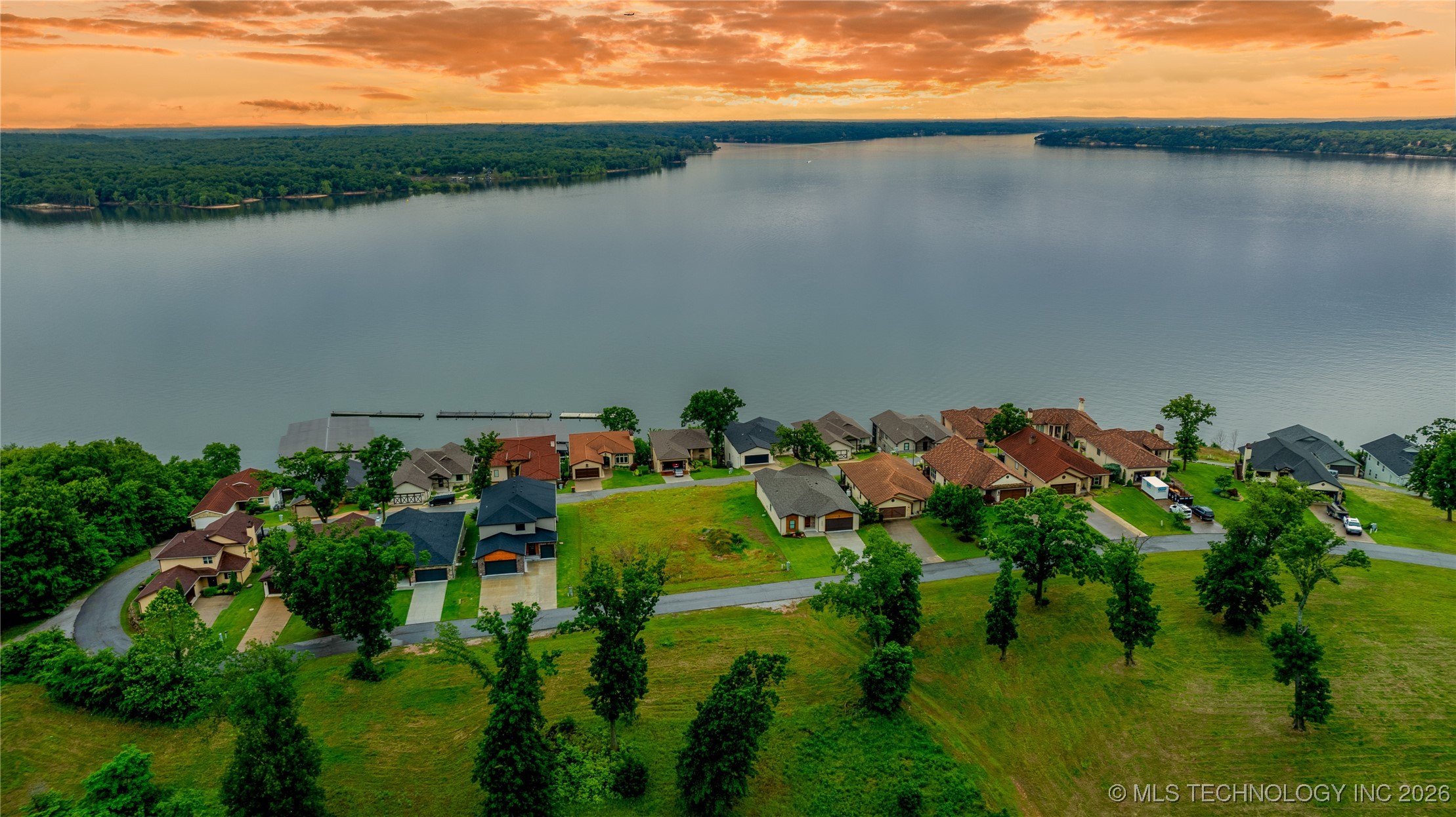 452723 Preakness Drive Property Photo 4