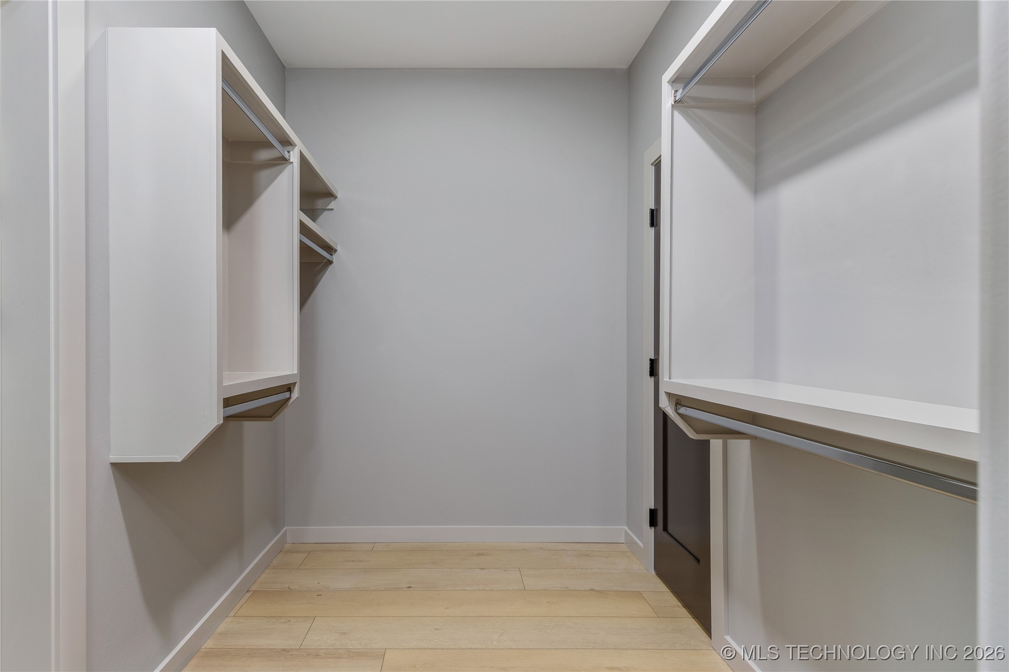 452723 Preakness Drive Property Photo 41