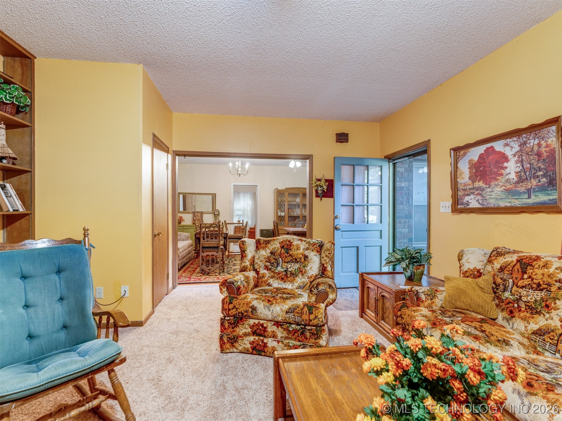 24613 E Lakeview Road Property Photo 9