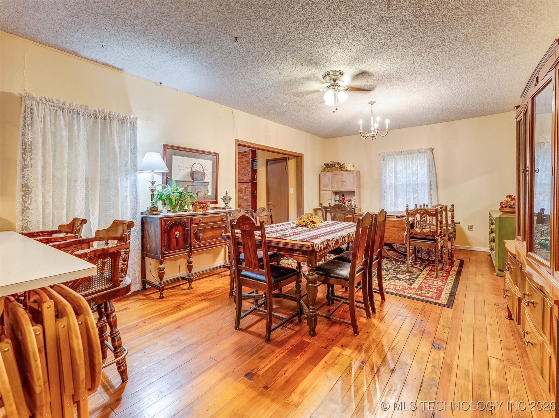 24613 E Lakeview Road Property Photo 17