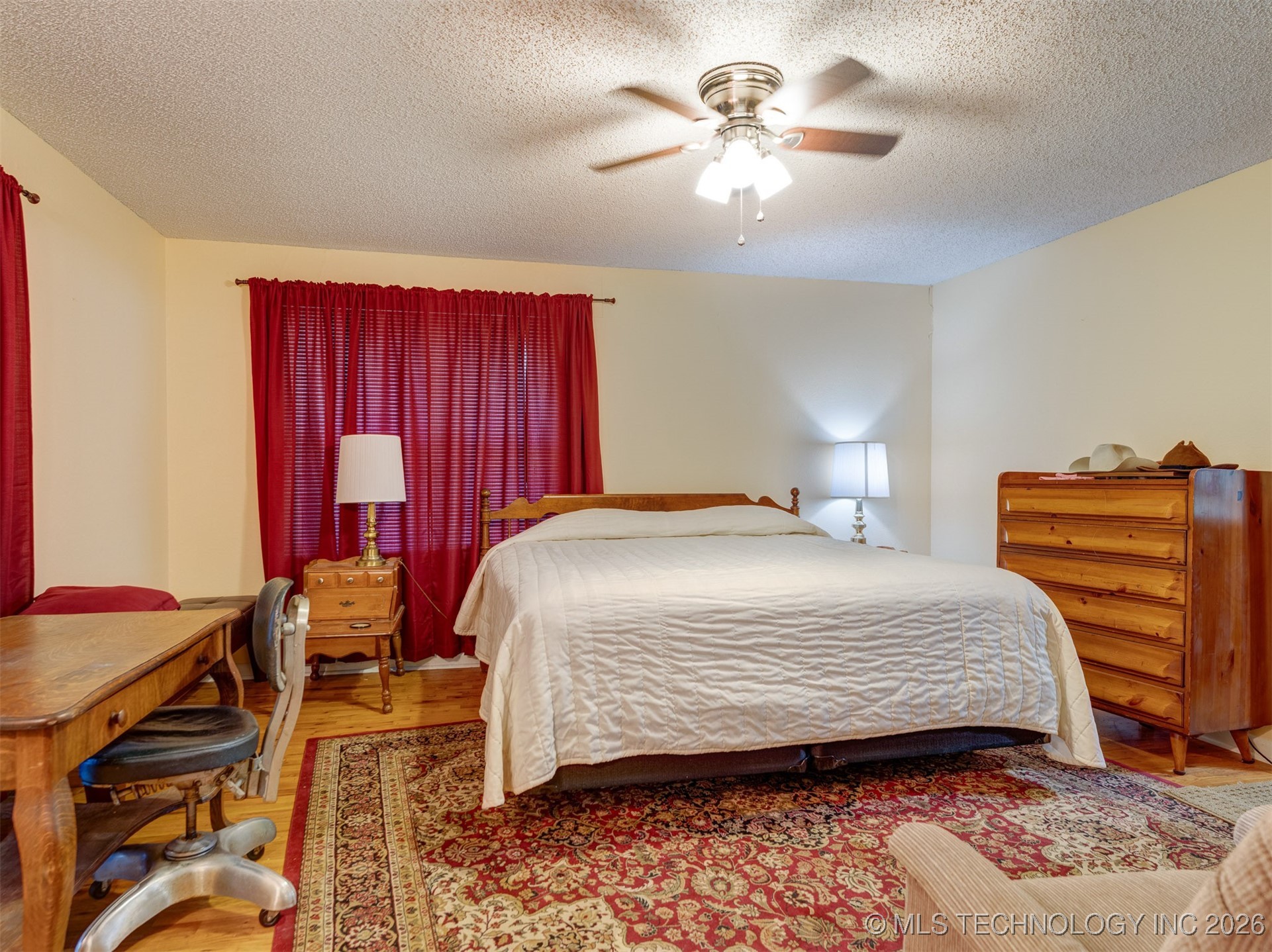 24613 E Lakeview Road Property Photo 25