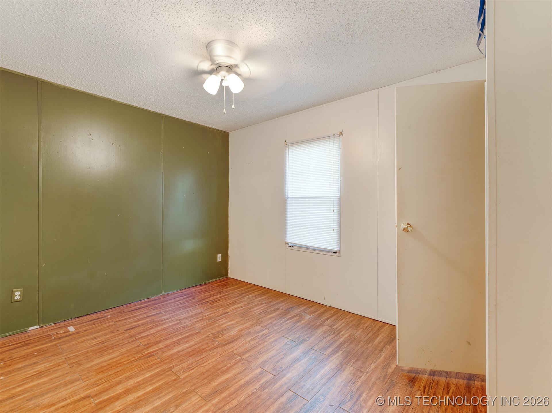 24613 E Lakeview Road Property Photo 48
