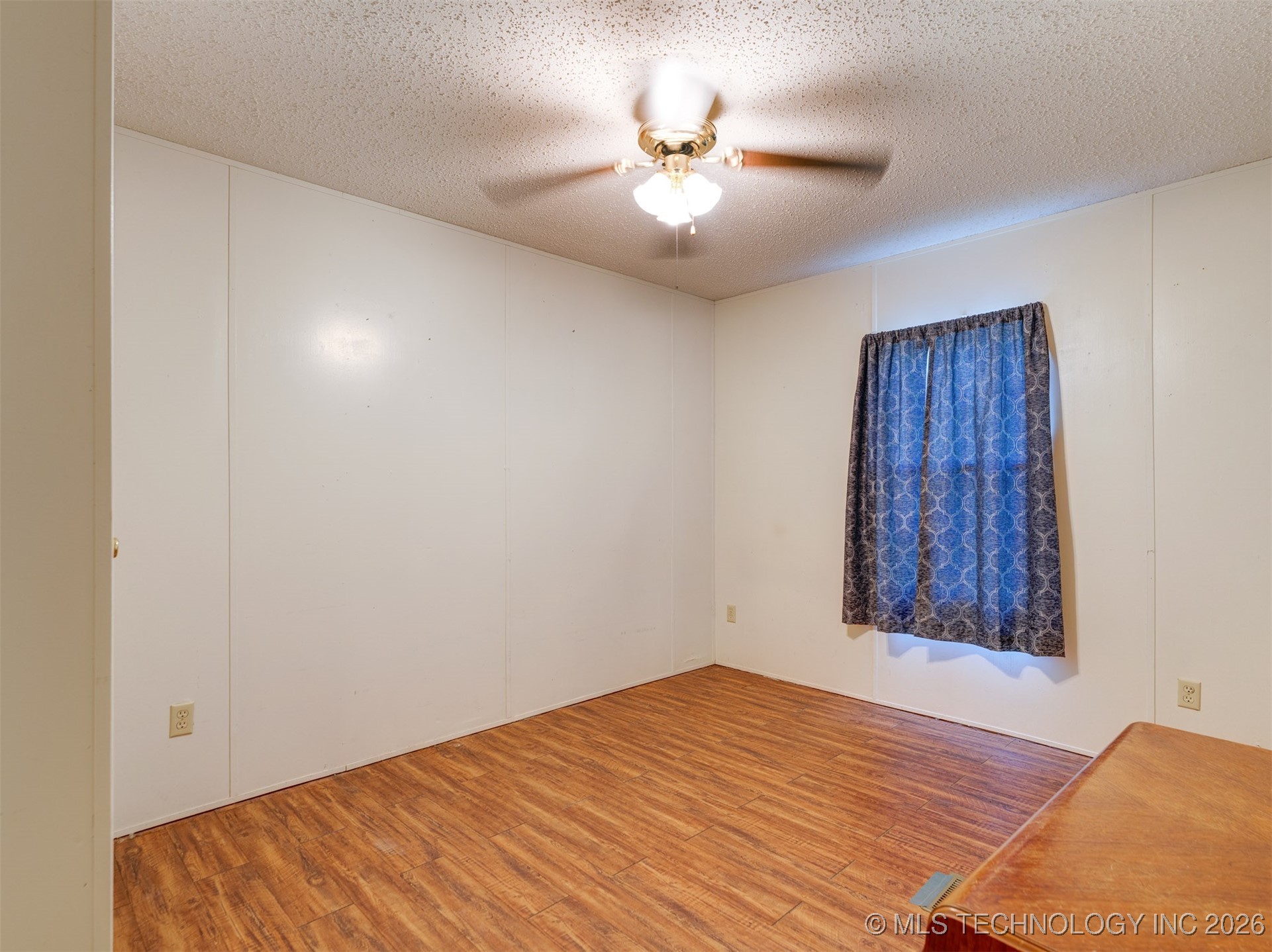 24613 E Lakeview Road Property Photo 49