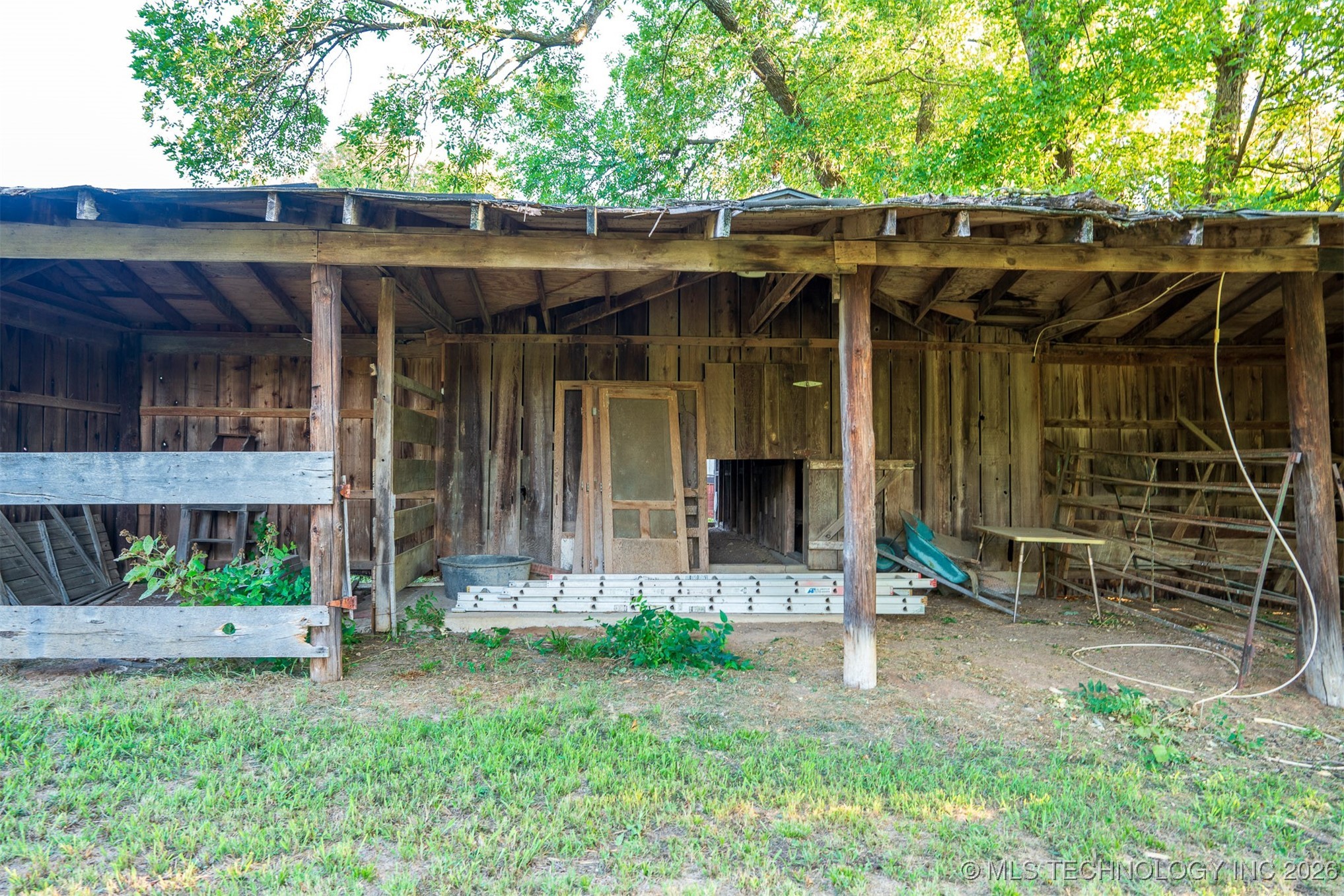 24613 E Lakeview Road Property Photo 61