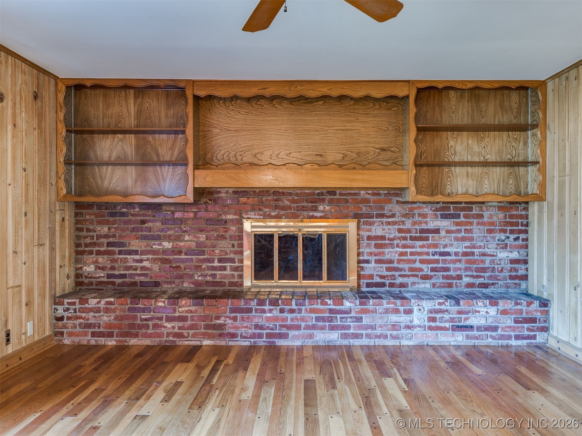 3759 E 46th Place Property Photo 10