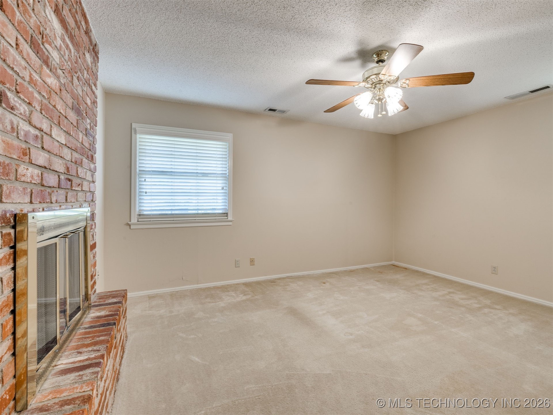 3759 E 46th Place Property Photo 26