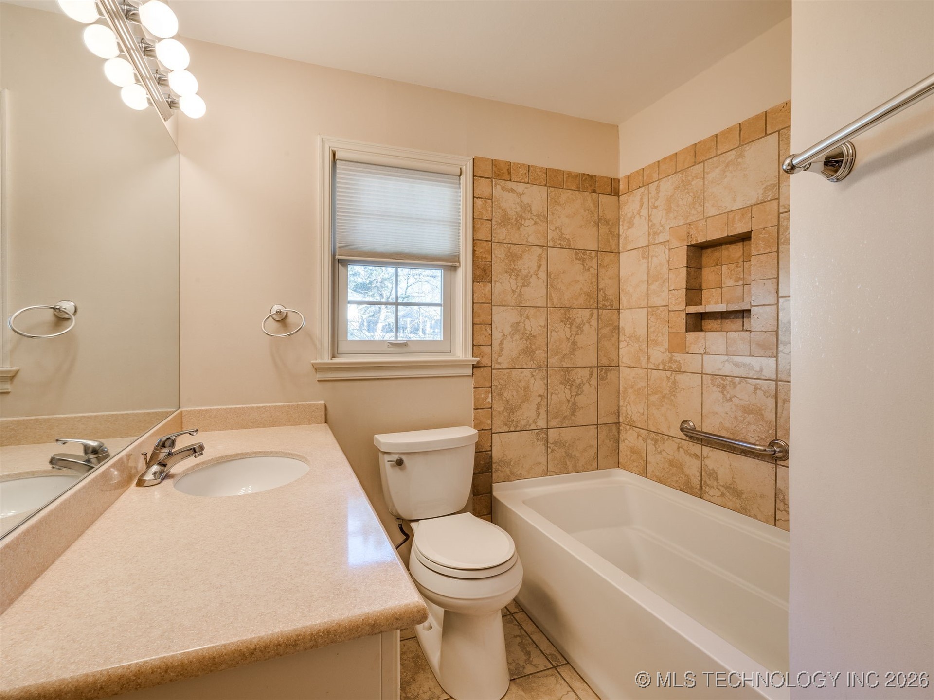 3759 E 46th Place Property Photo 37