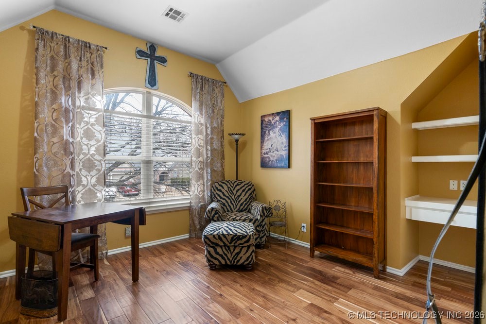 9818 E 83rd Place Property Photo 20