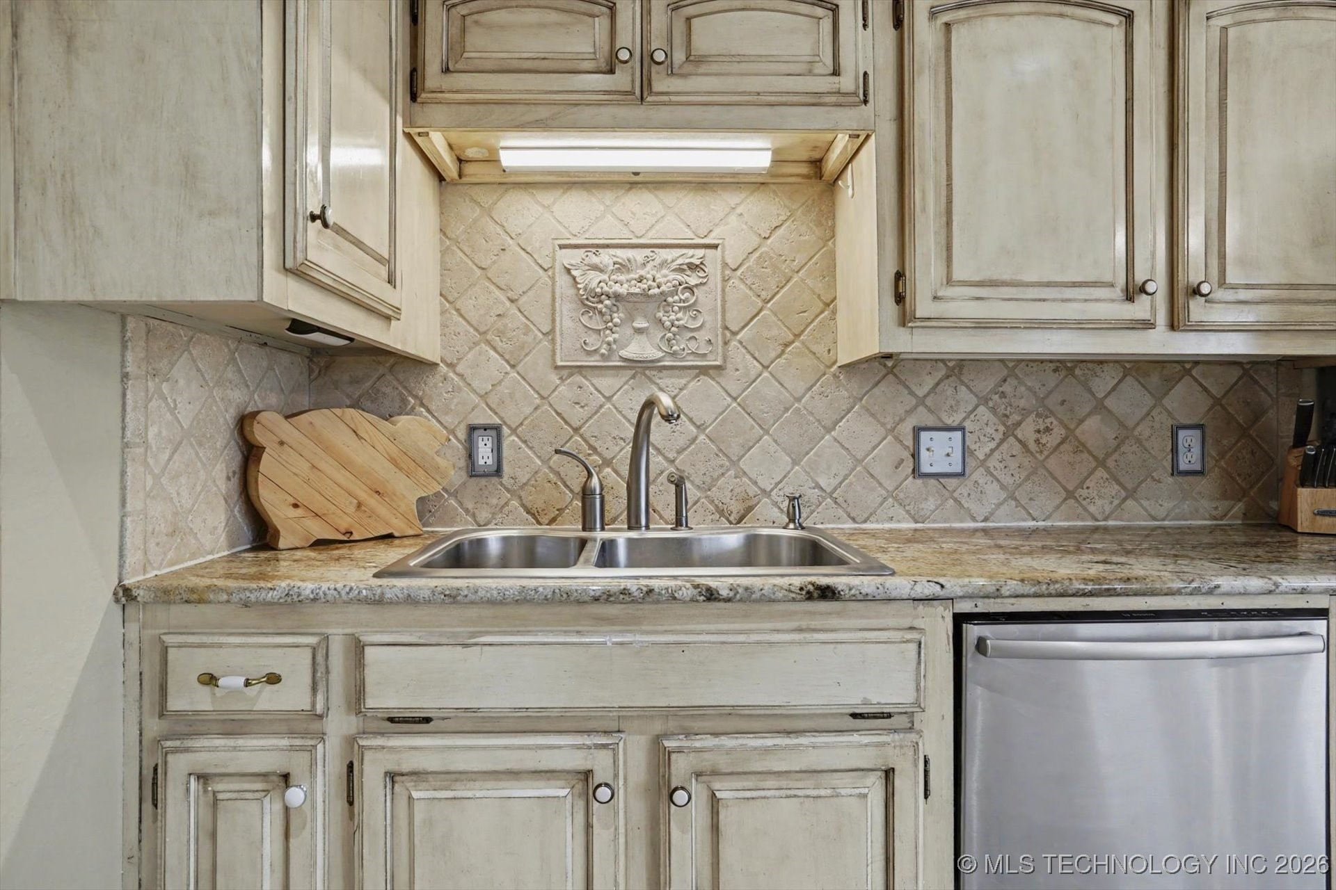 1712 Valley Road Property Photo 13