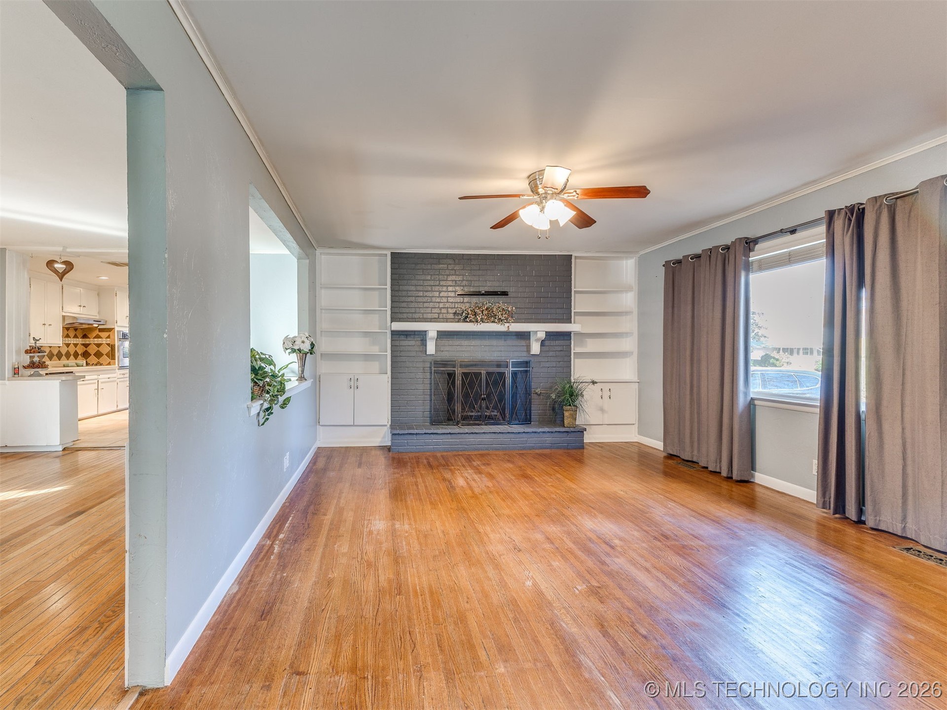 1568 E 60th Street Property Photo 5