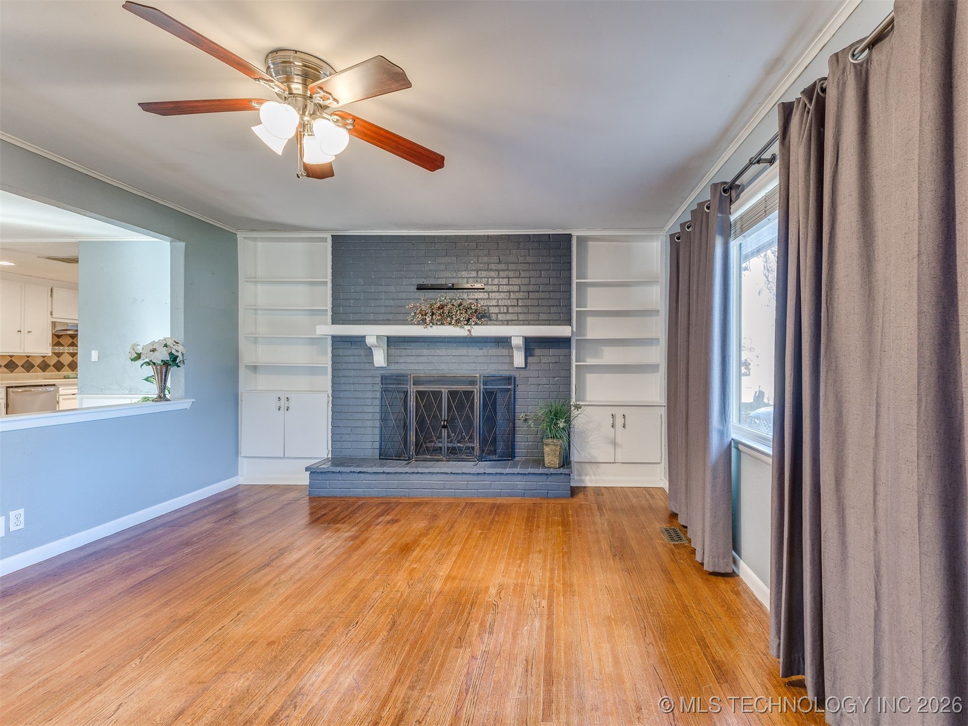 1568 E 60th Street Property Photo 6