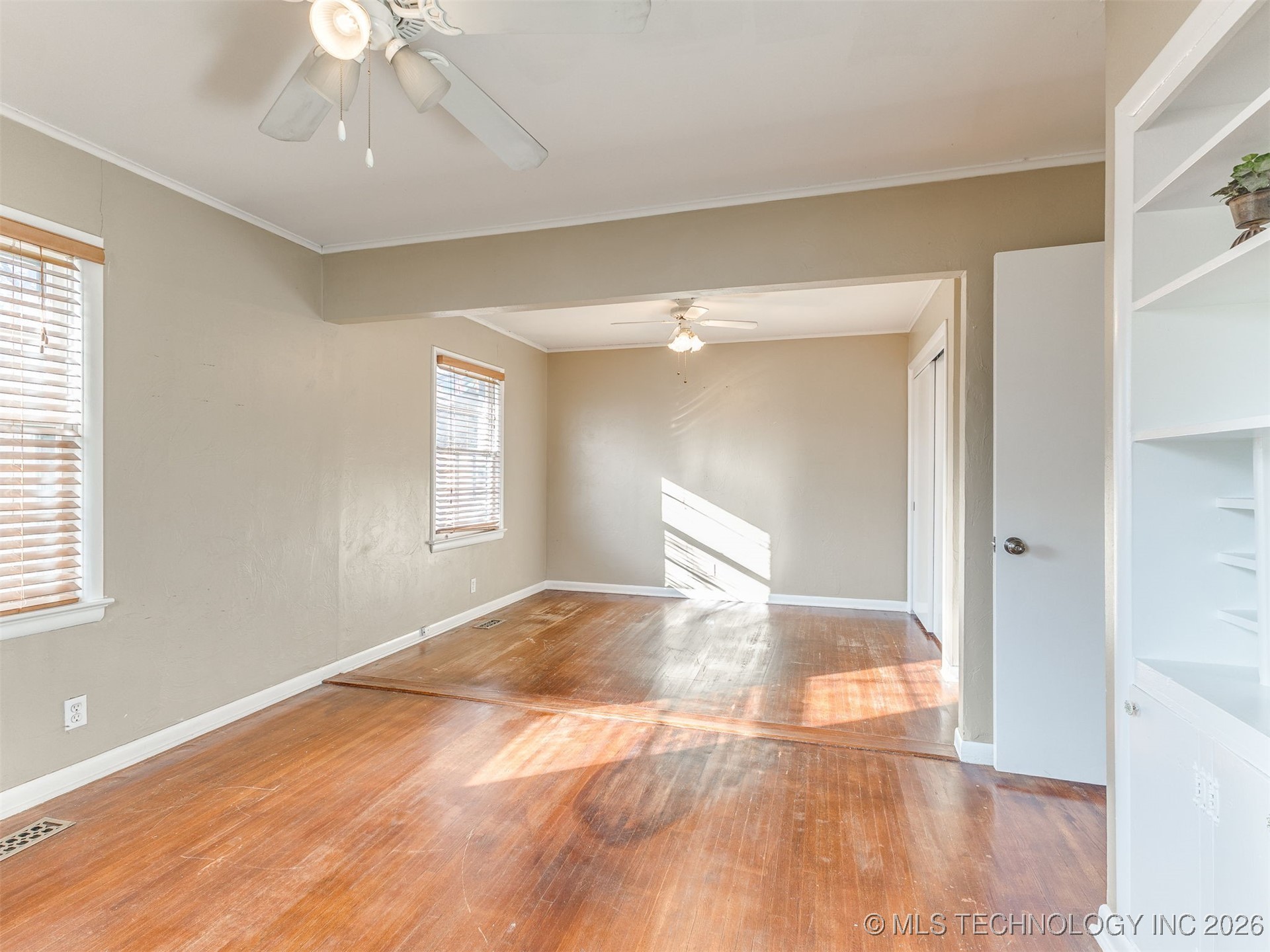 1568 E 60th Street Property Photo 23