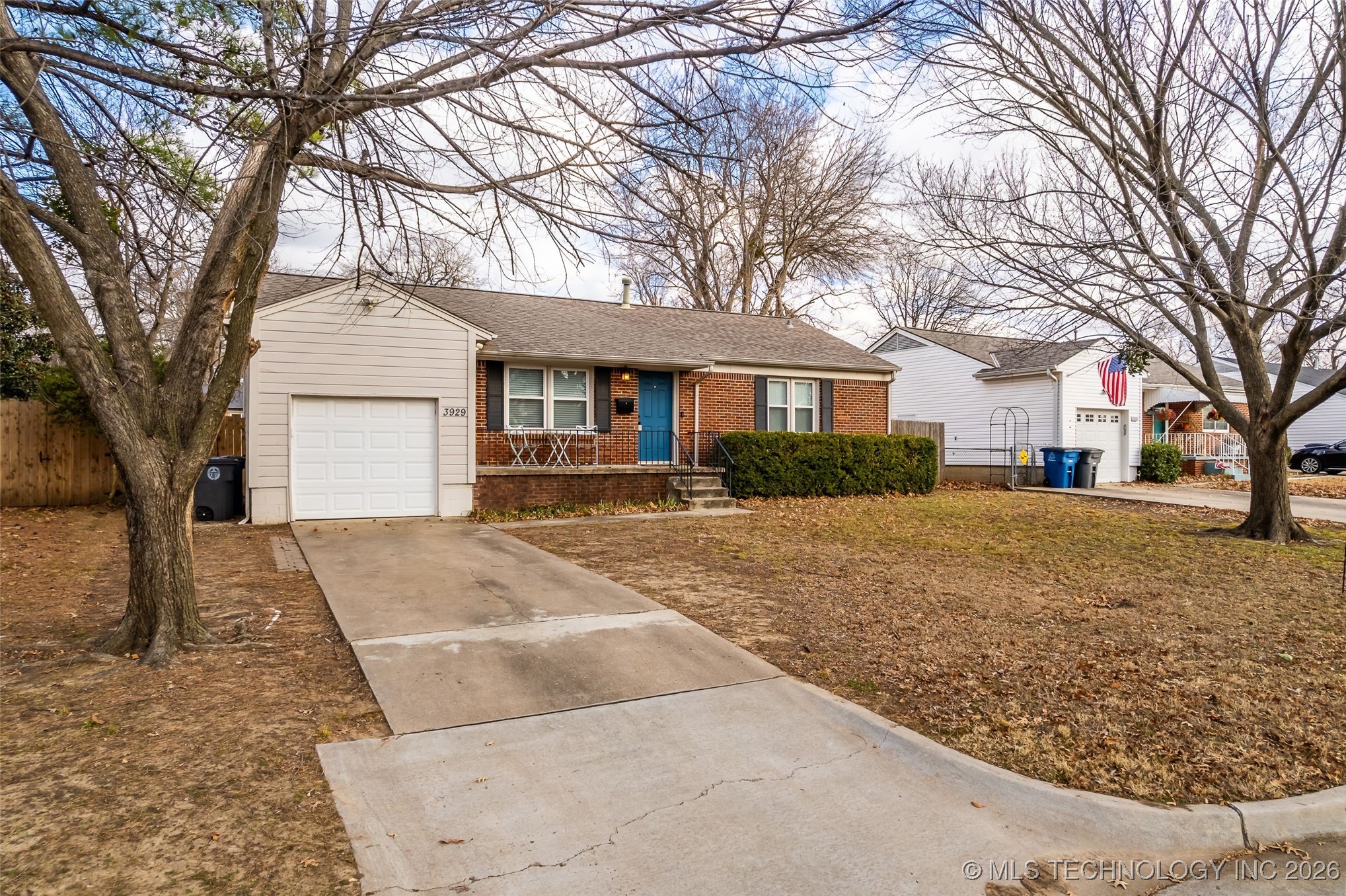 3929 E 38th Street Property Photo 7