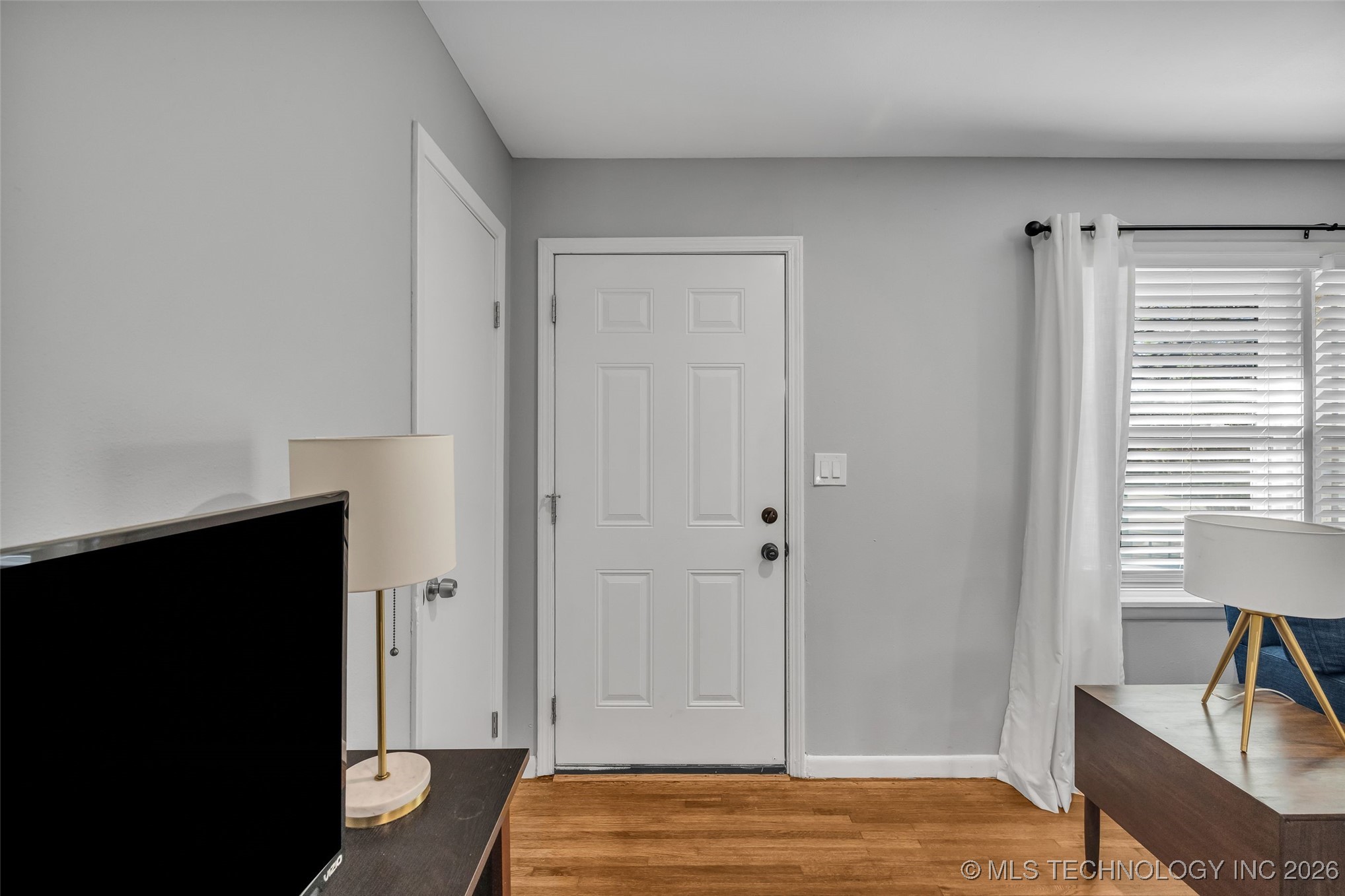 3929 E 38th Street Property Photo 11