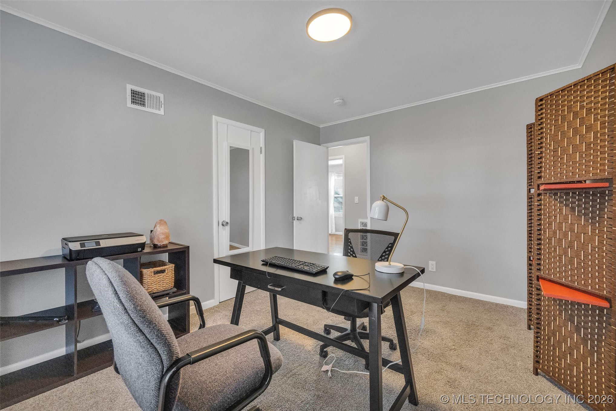 3929 E 38th Street Property Photo 27