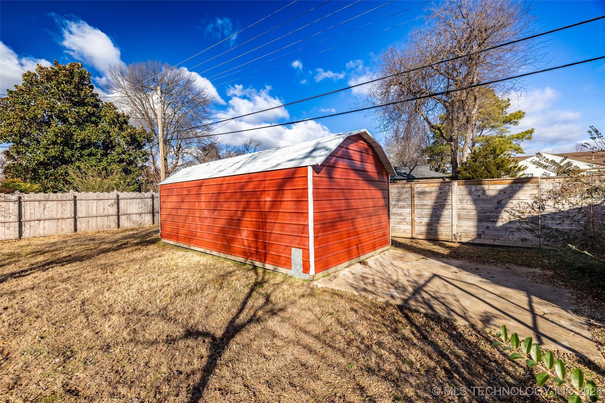 3929 E 38th Street Property Photo 45