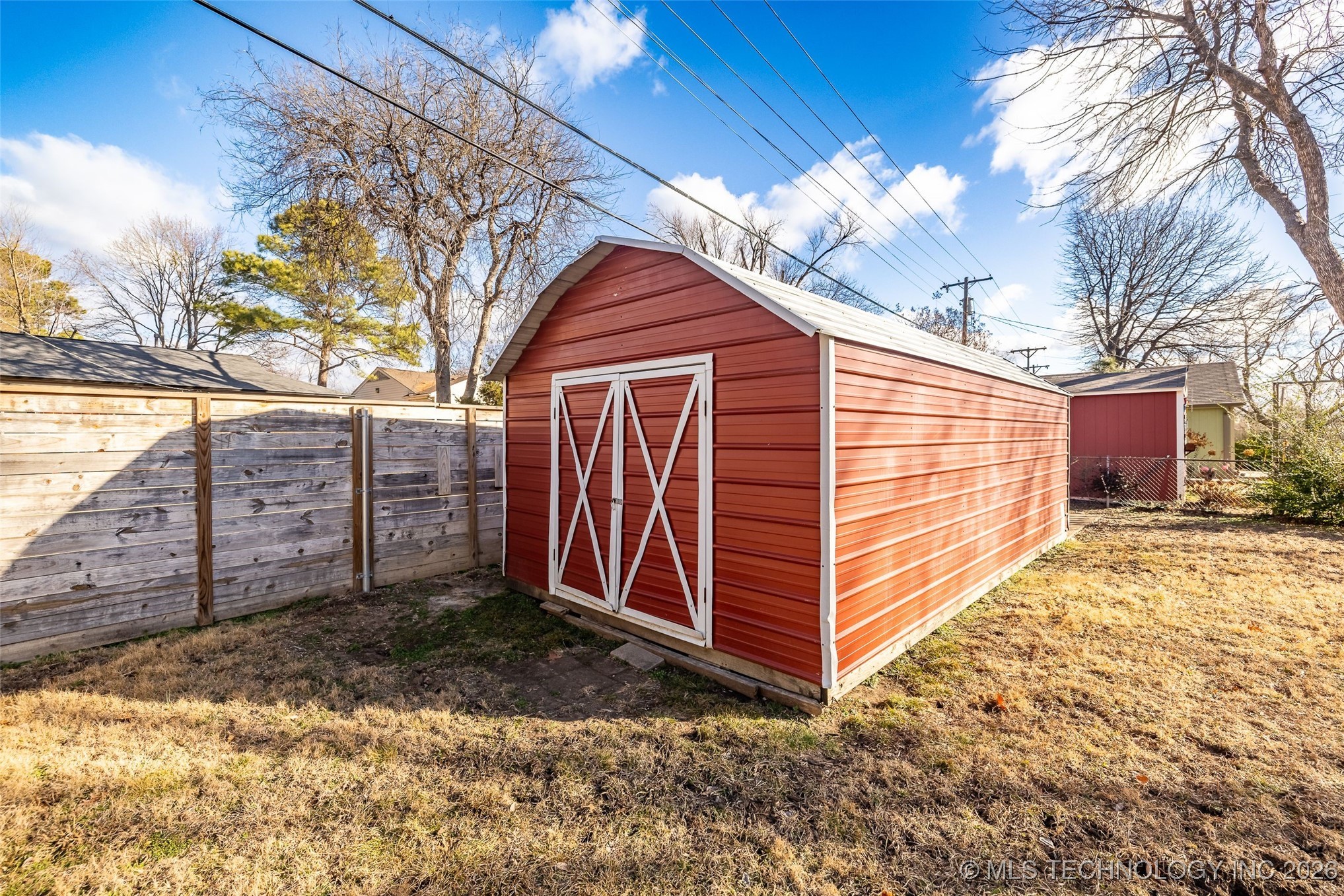 3929 E 38th Street Property Photo 48