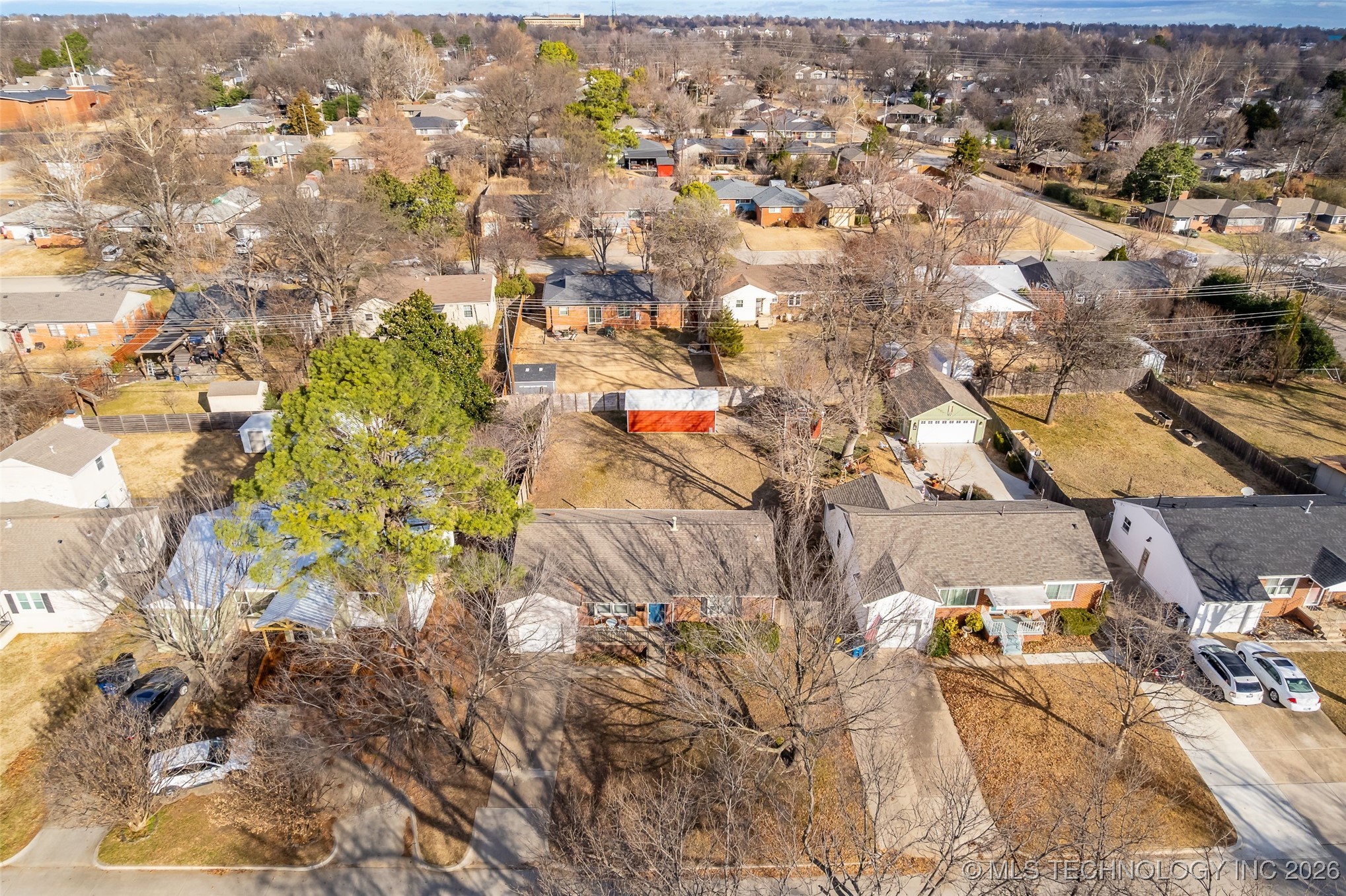 3929 E 38th Street Property Photo 51