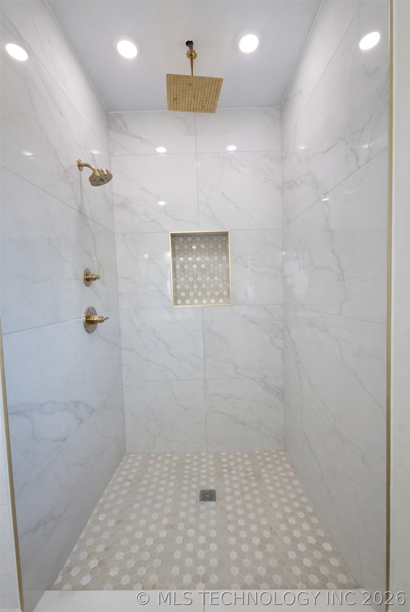 176 Vaughn Lane Property Photo 8