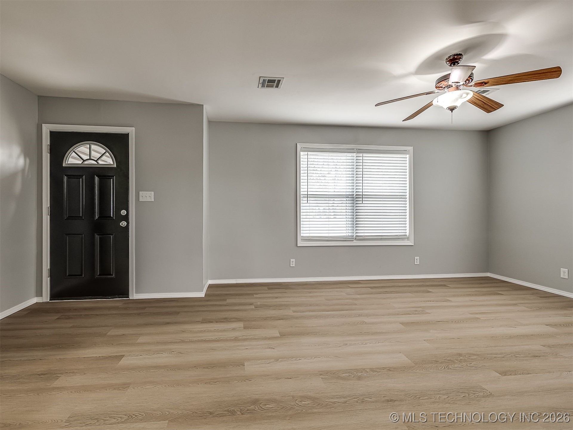 11840 N 190th East Avenue Property Photo 7