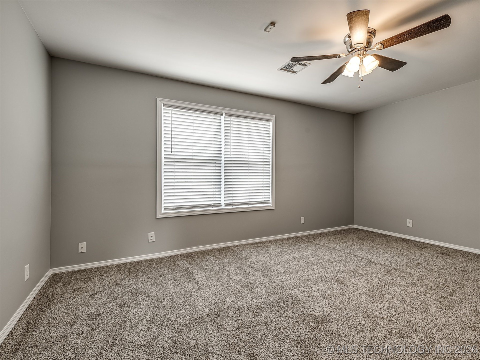 11840 N 190th East Avenue Property Photo 18