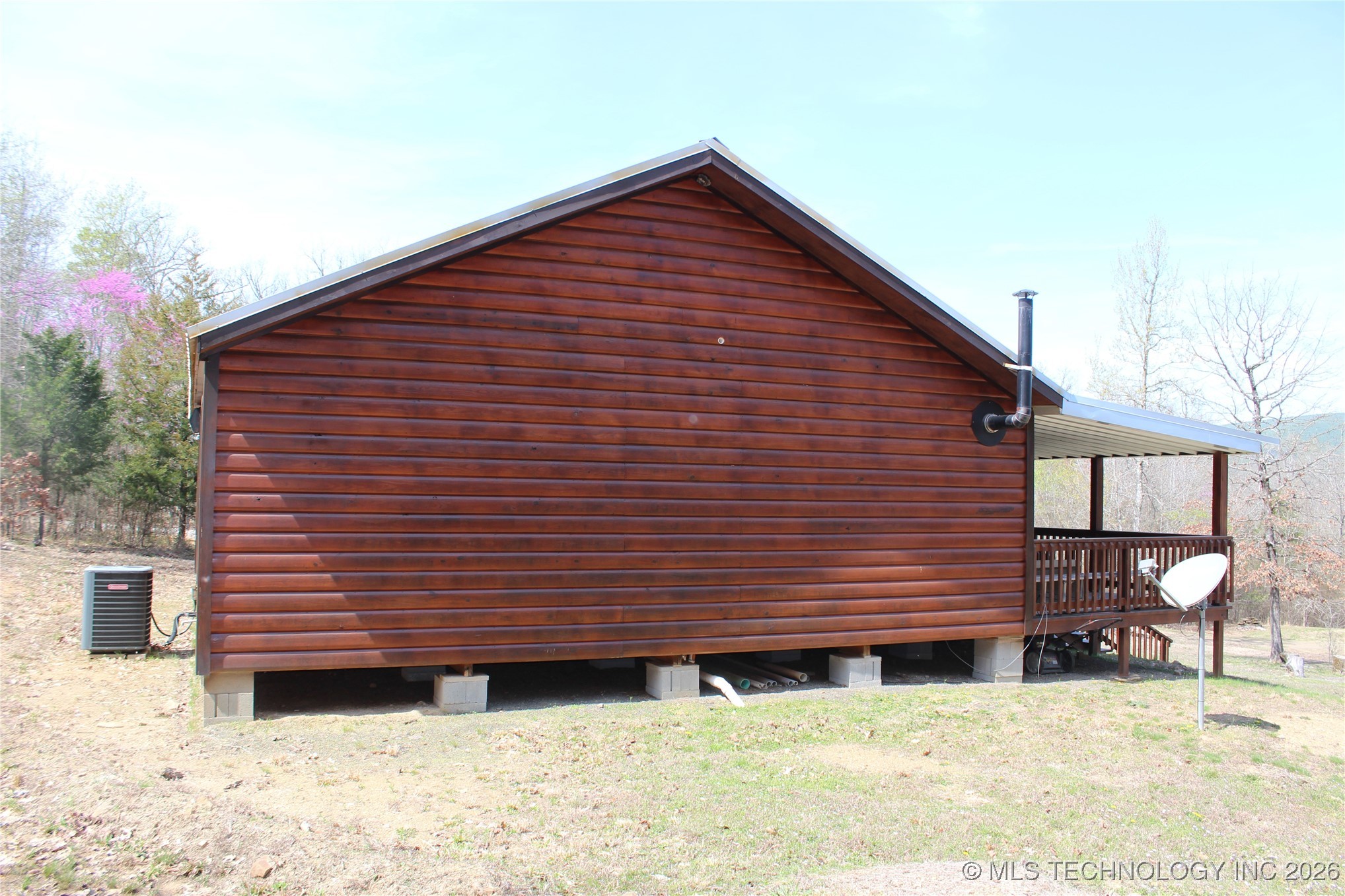 33970 State Hwy 144 Property Photo 6