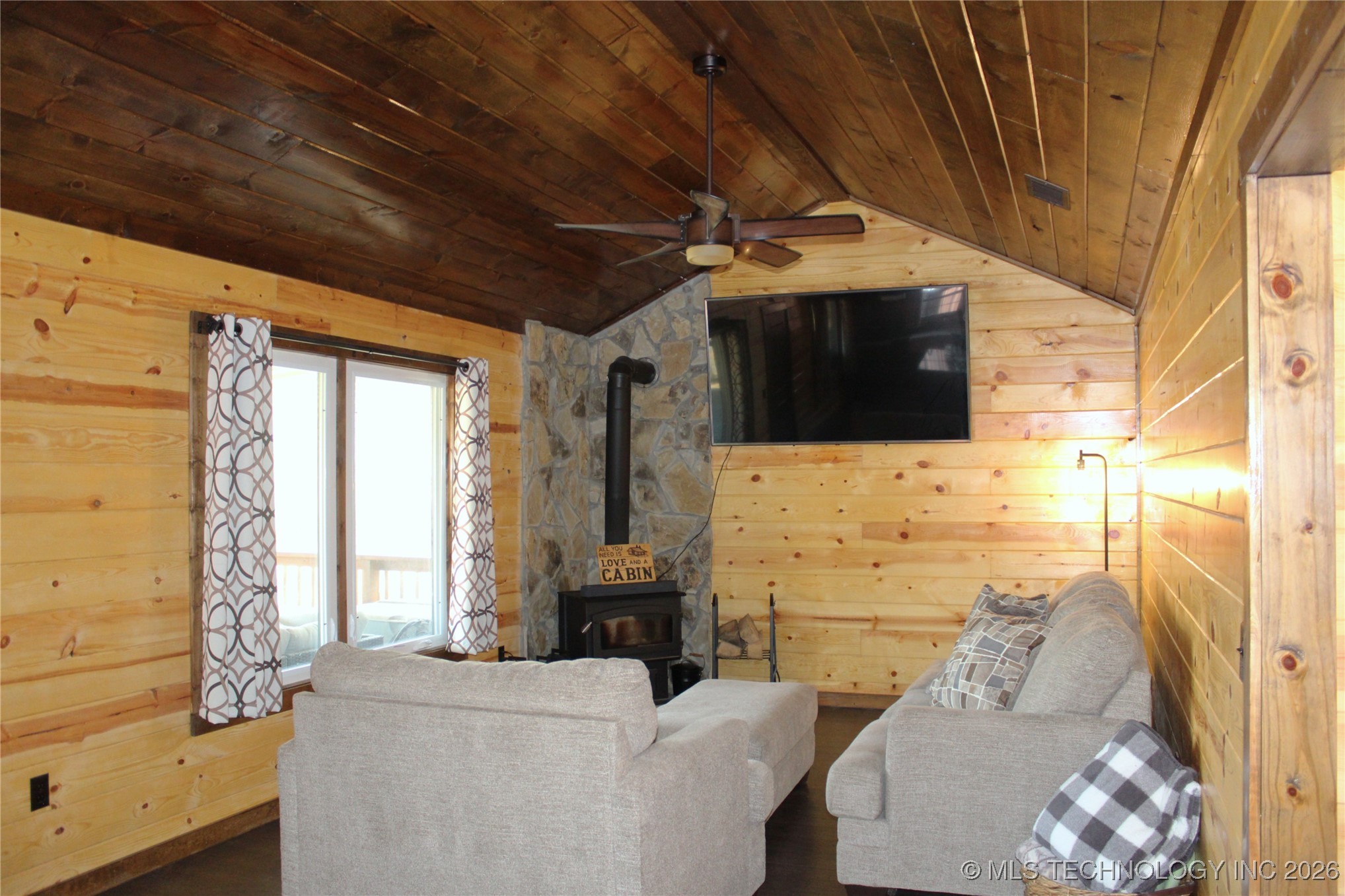 33970 State Hwy 144 Property Photo 23