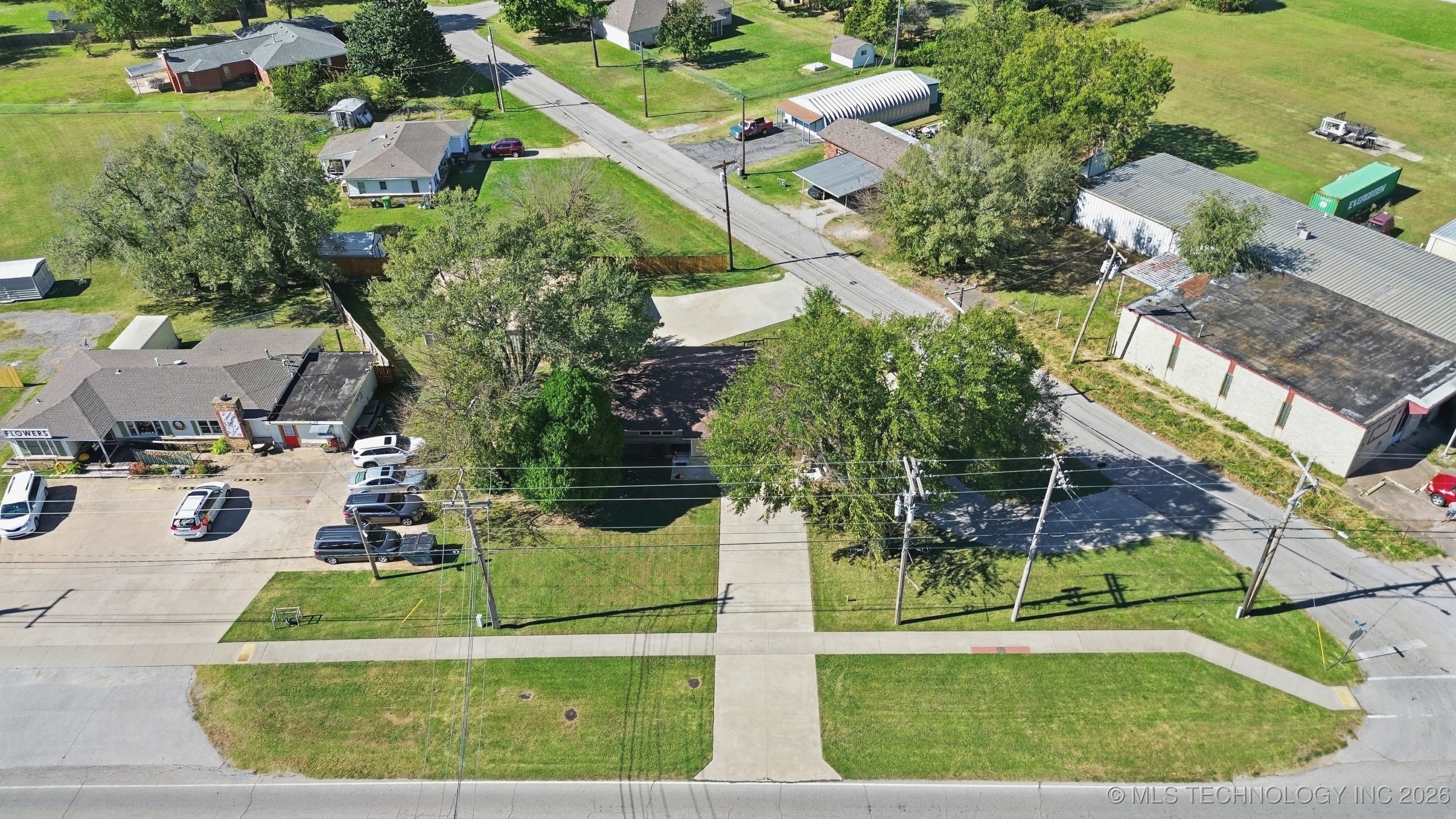 600 S Cherokee Street Property Photo 35