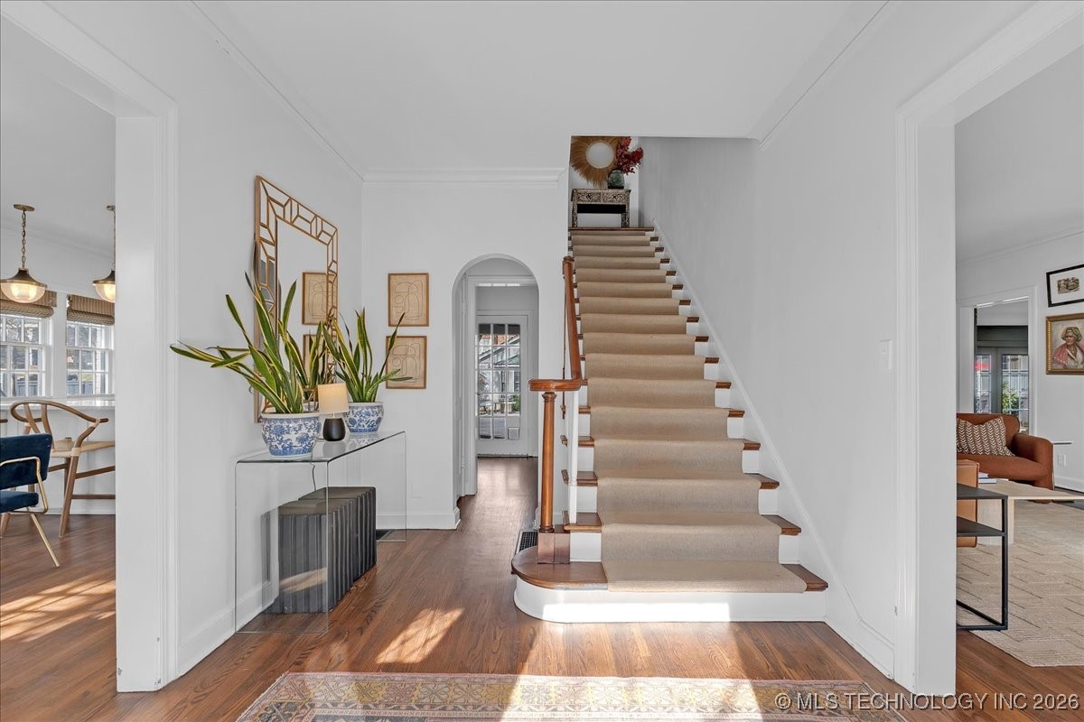 1305 E 27th Street Property Photo 9