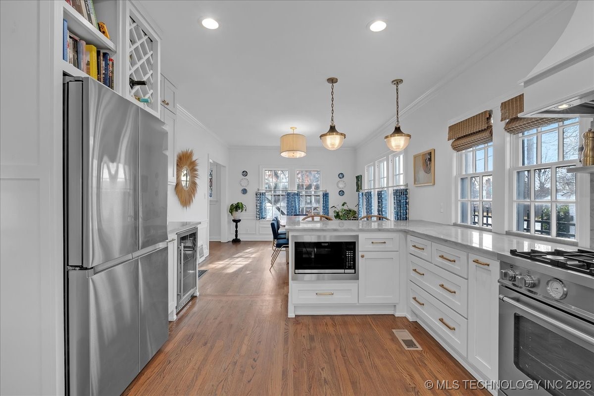 1305 E 27th Street Property Photo 21