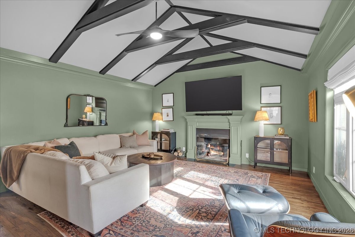 1305 E 27th Street Property Photo 32