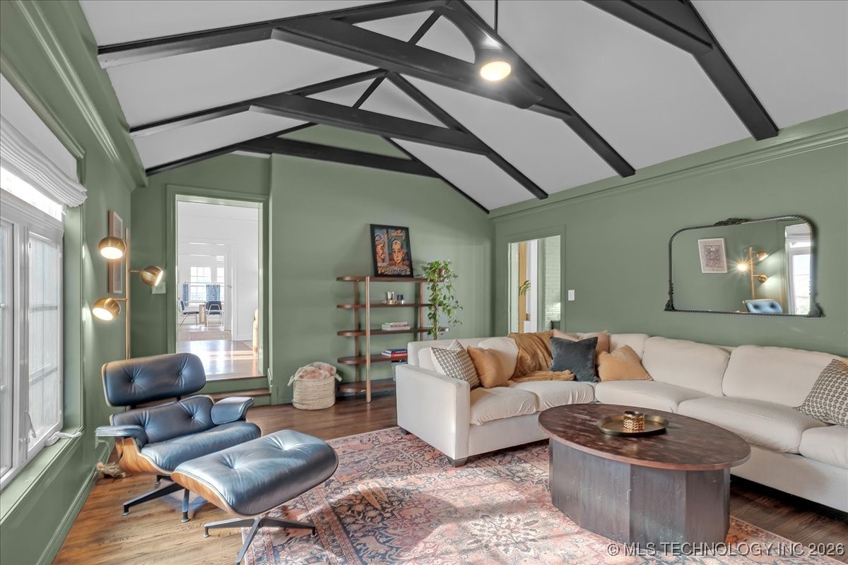 1305 E 27th Street Property Photo 34