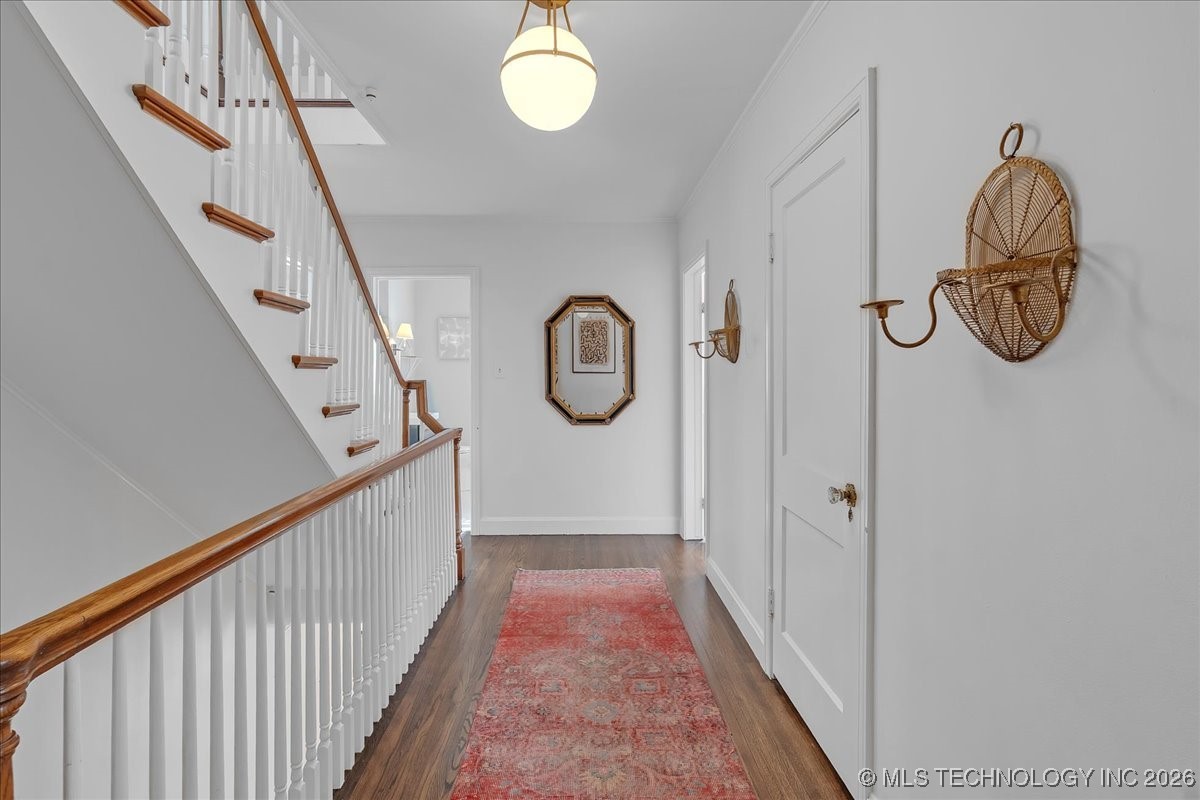 1305 E 27th Street Property Photo 39