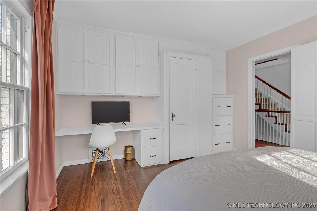 1305 E 27th Street Property Photo 48