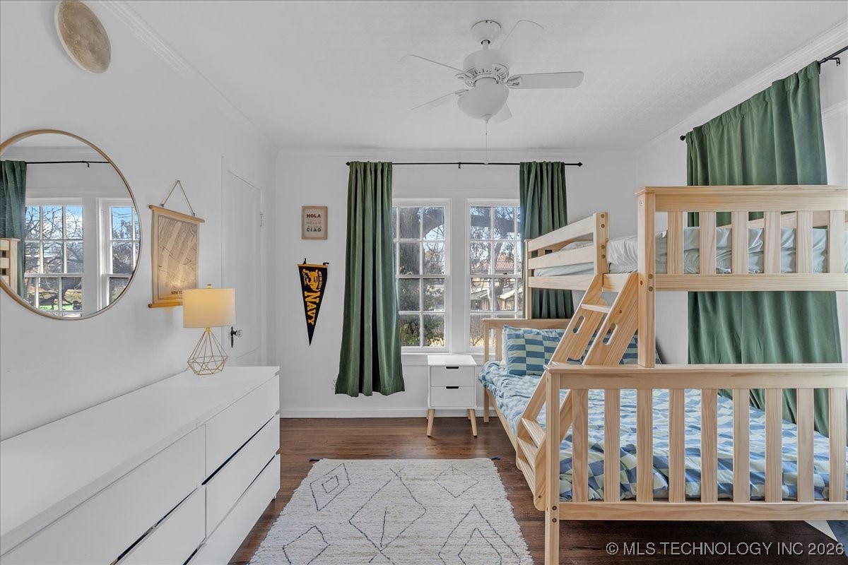 1305 E 27th Street Property Photo 52