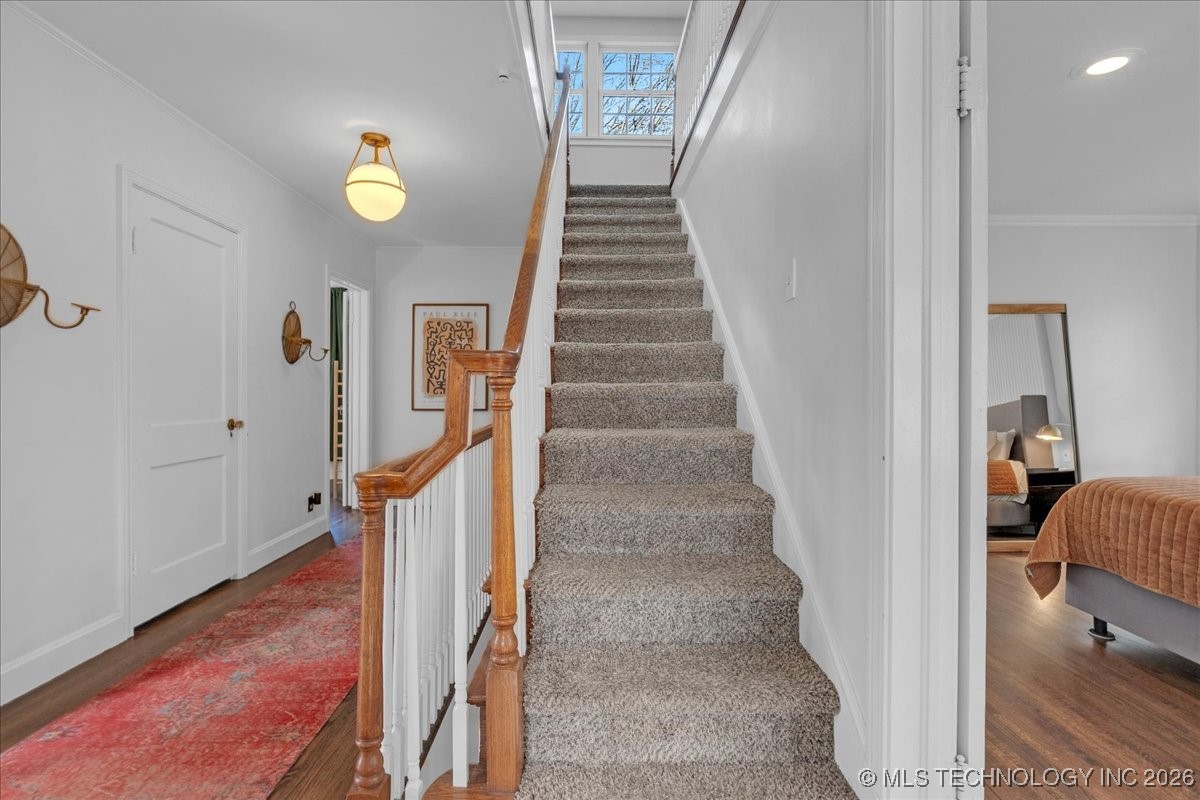 1305 E 27th Street Property Photo 54