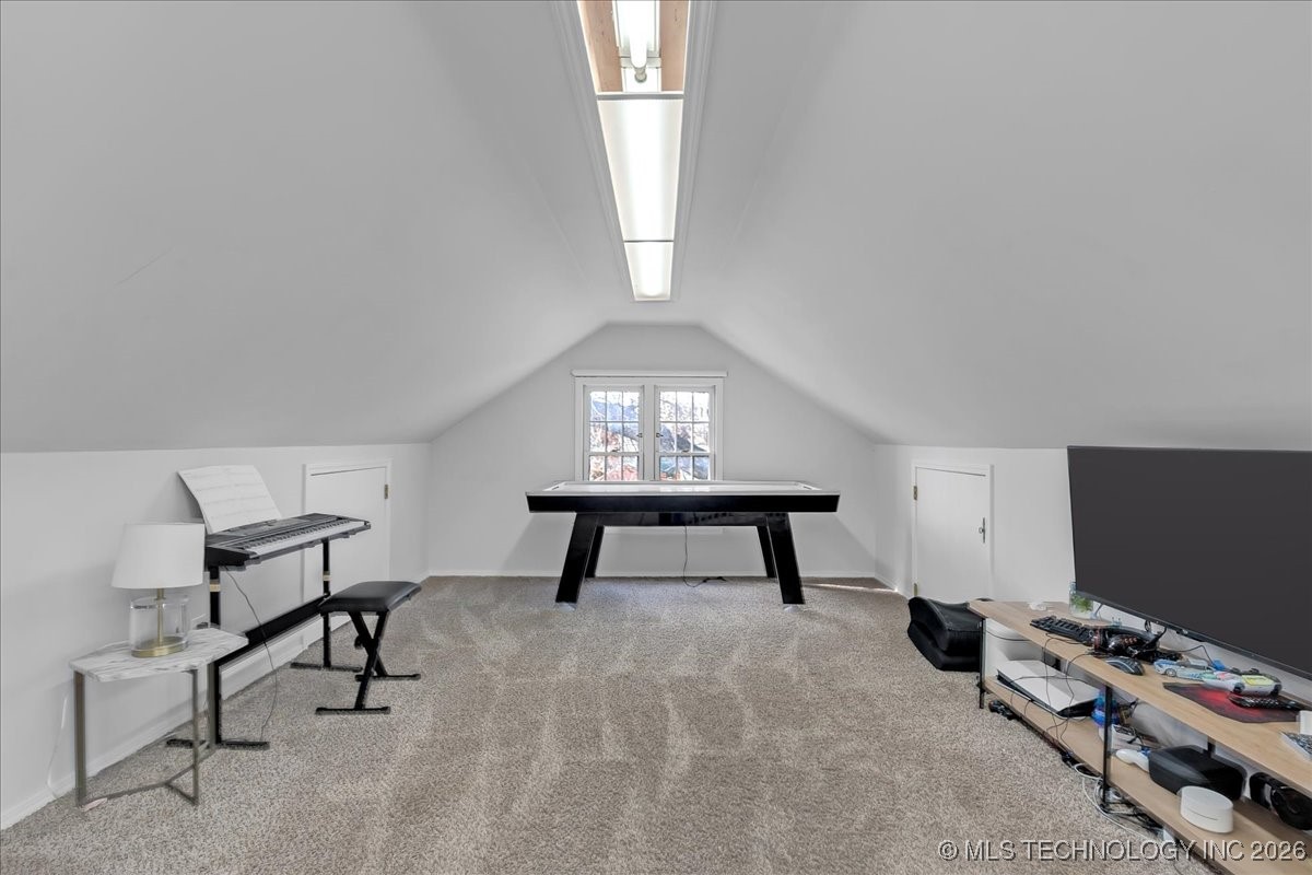 1305 E 27th Street Property Photo 56