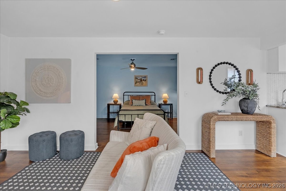 1305 E 27th Street Property Photo 67