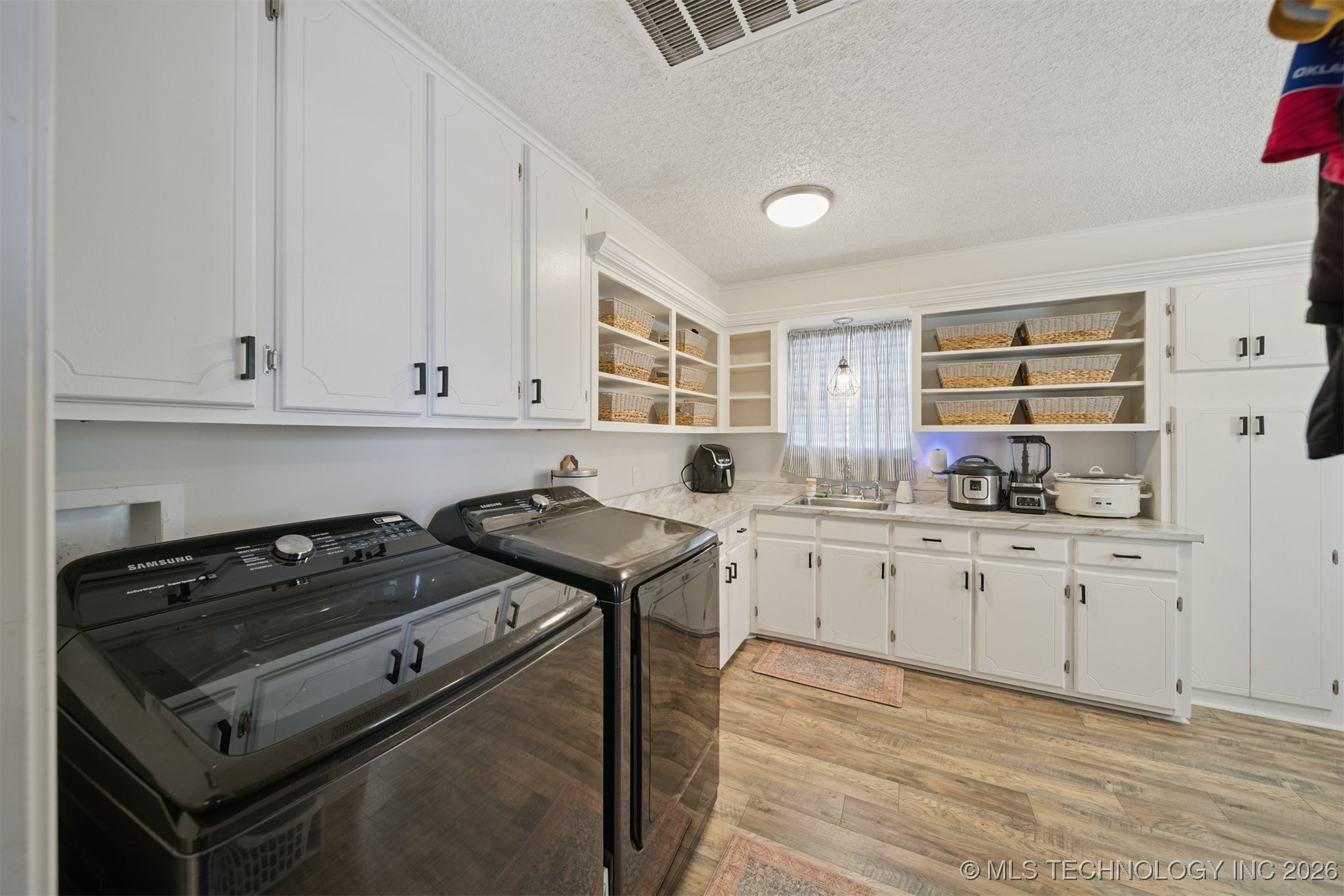 4665 W 103rd Street N Property Photo 33