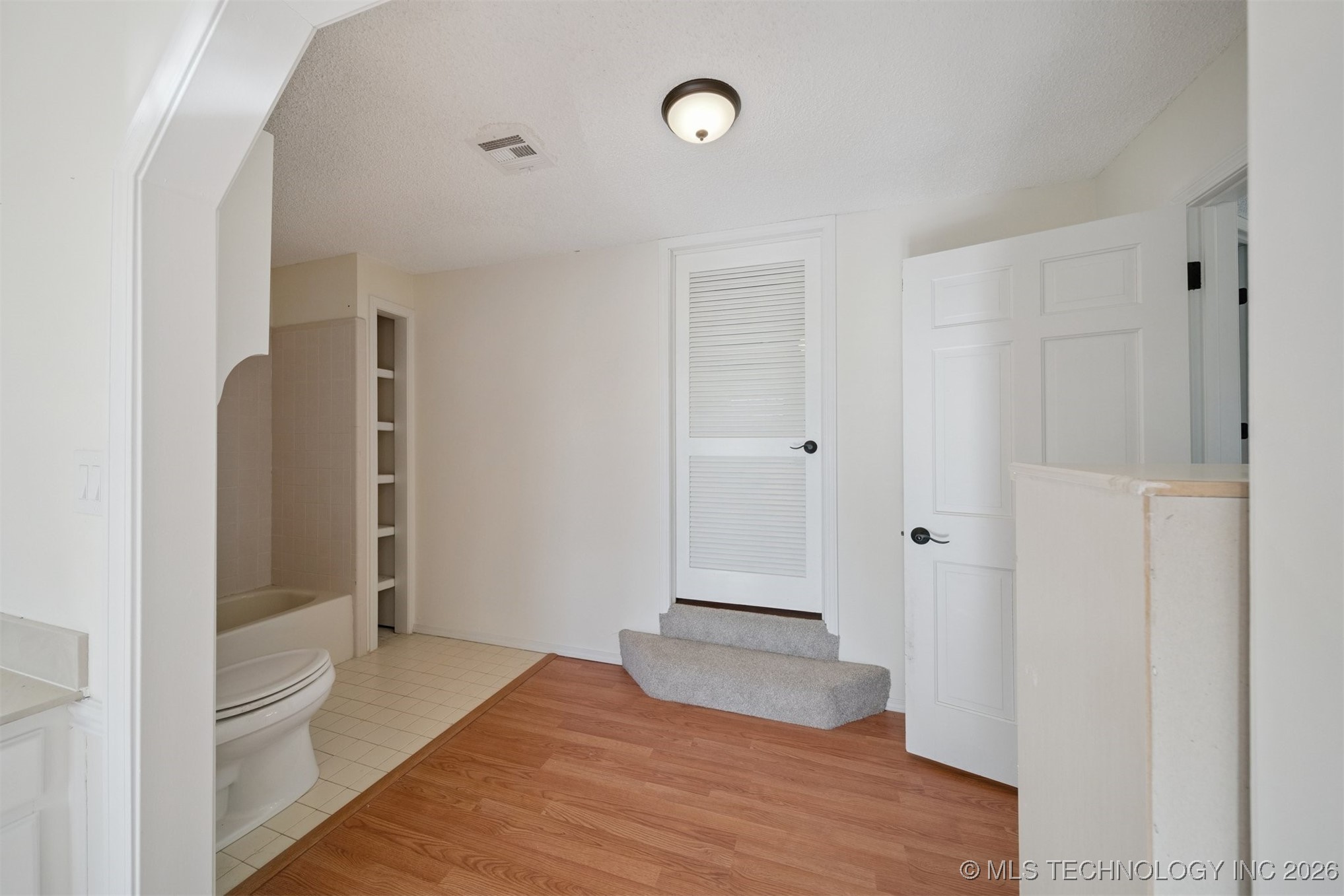 4665 W 103rd Street N Property Photo 45