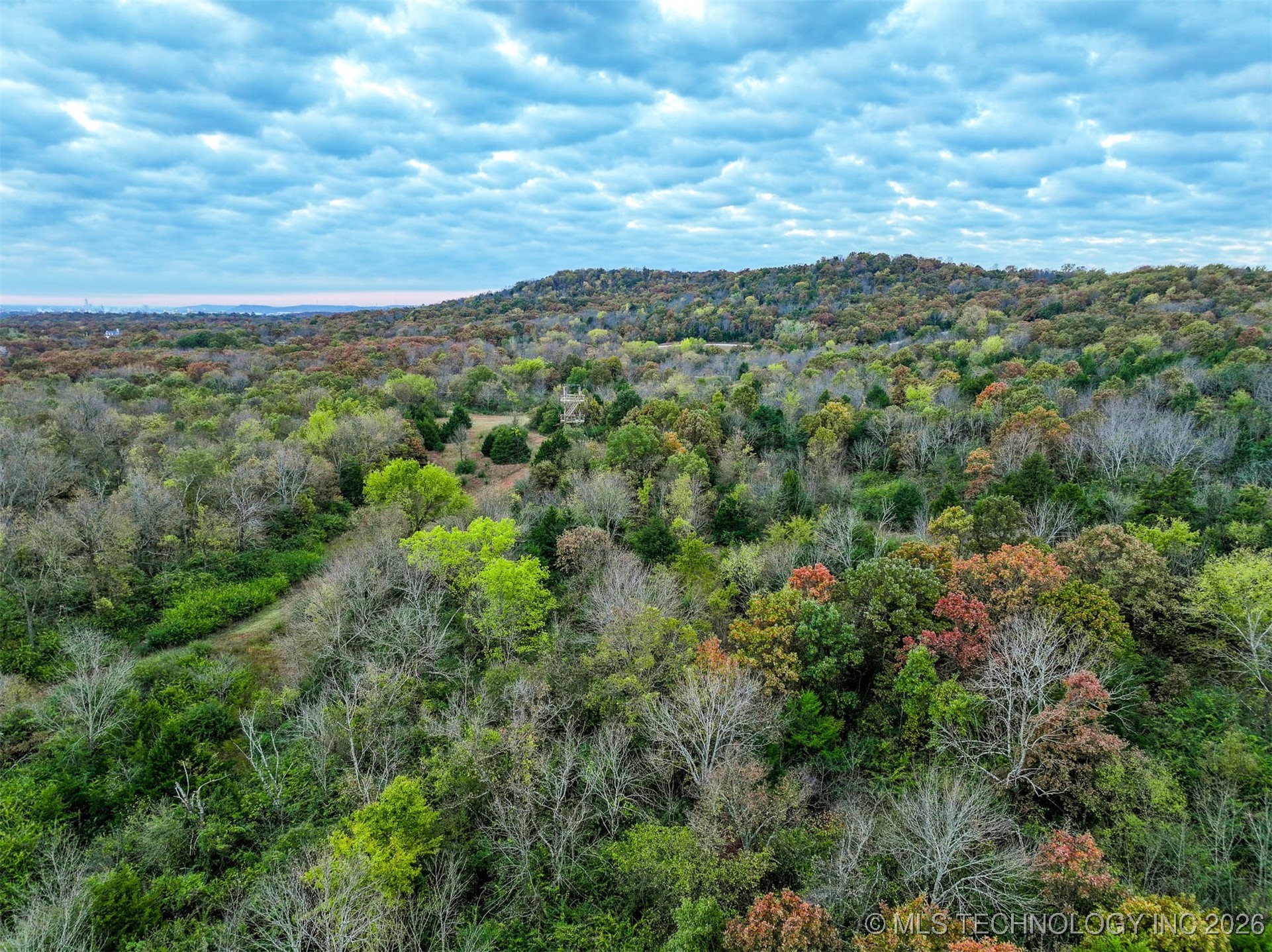 W 31st Street S Property Photo 3