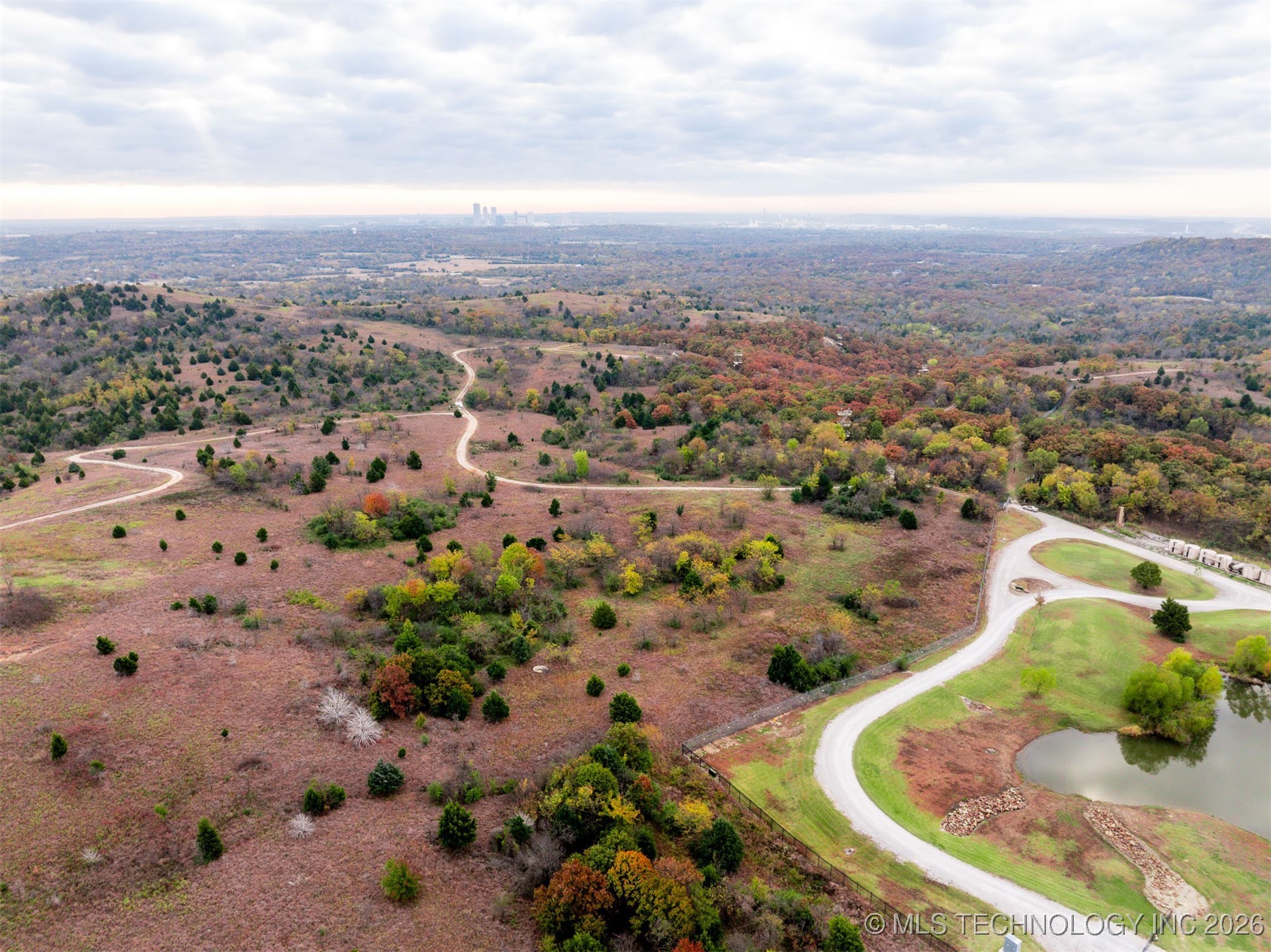 W 31st Street S Property Photo 44
