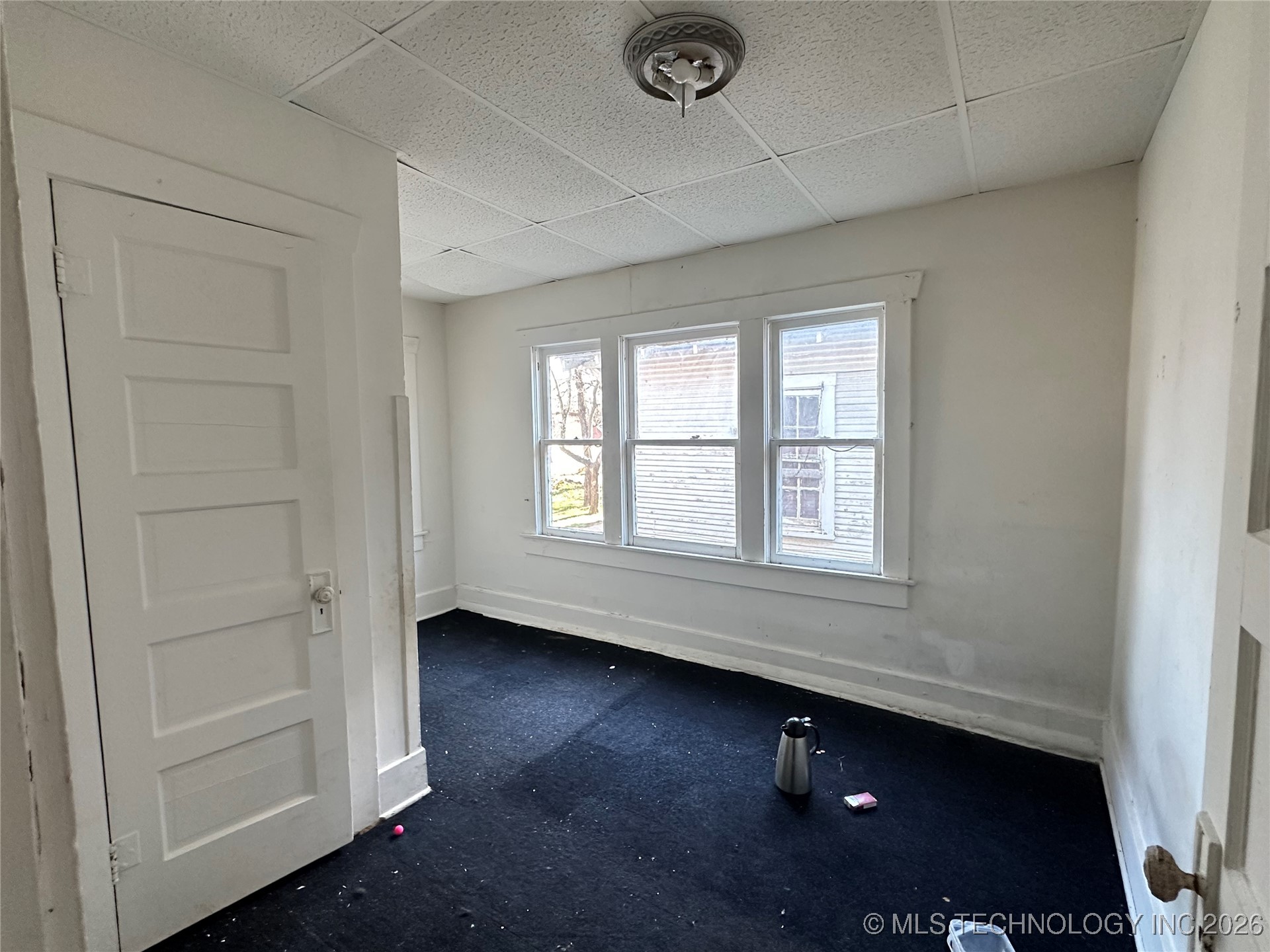 320 S Morton Avenue Property Photo 9