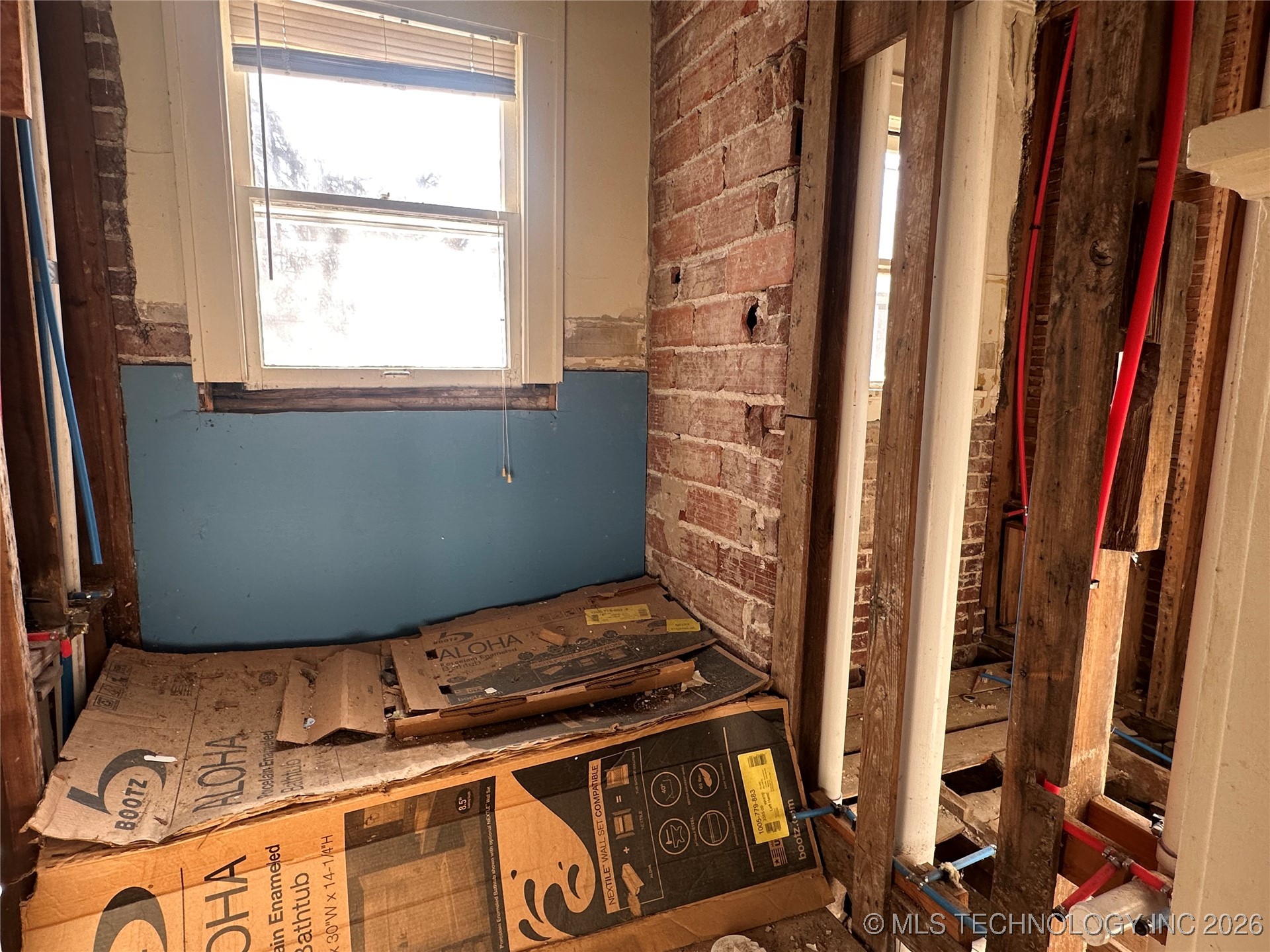 320 S Morton Avenue Property Photo 26