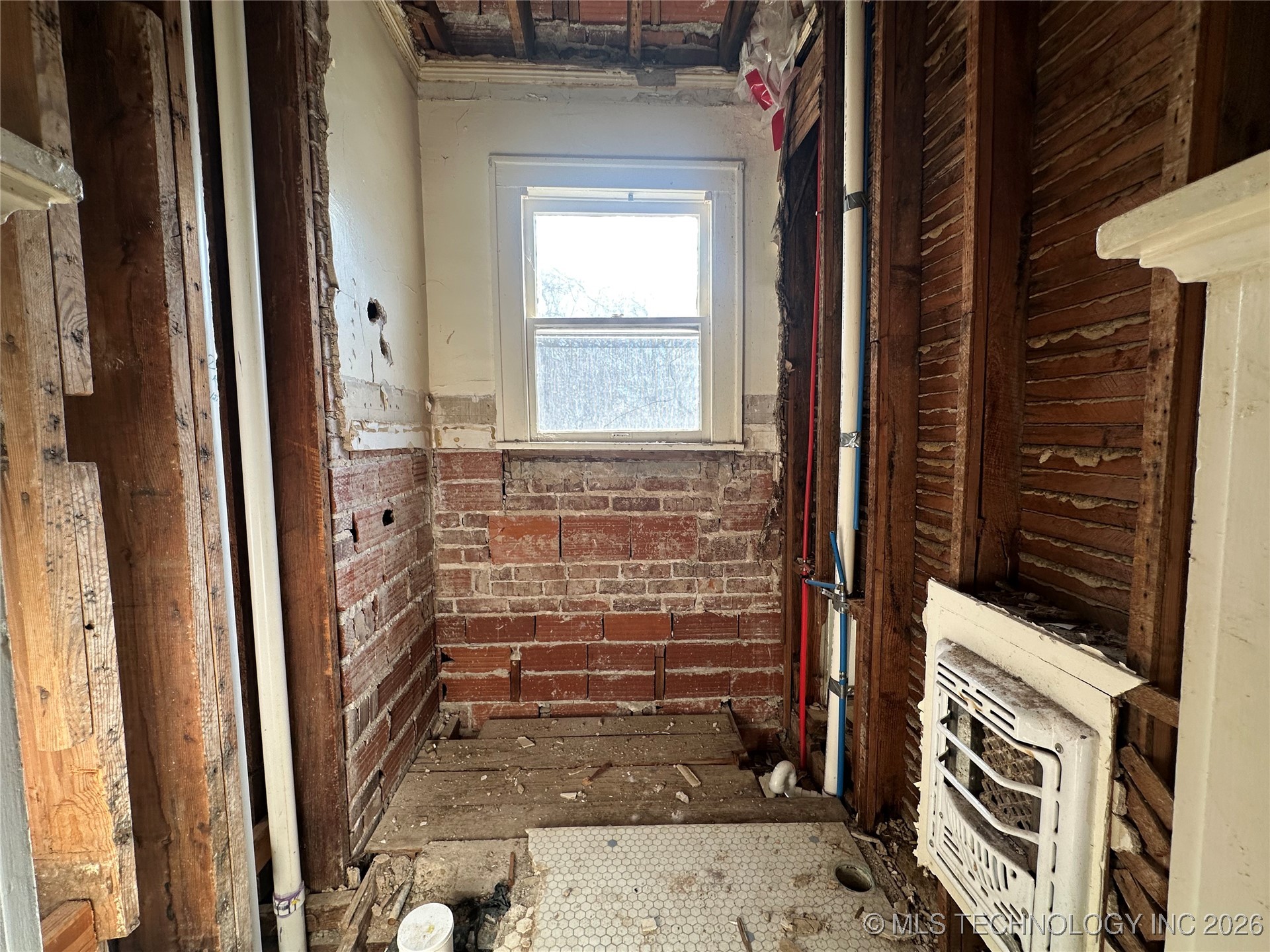 320 S Morton Avenue Property Photo 32