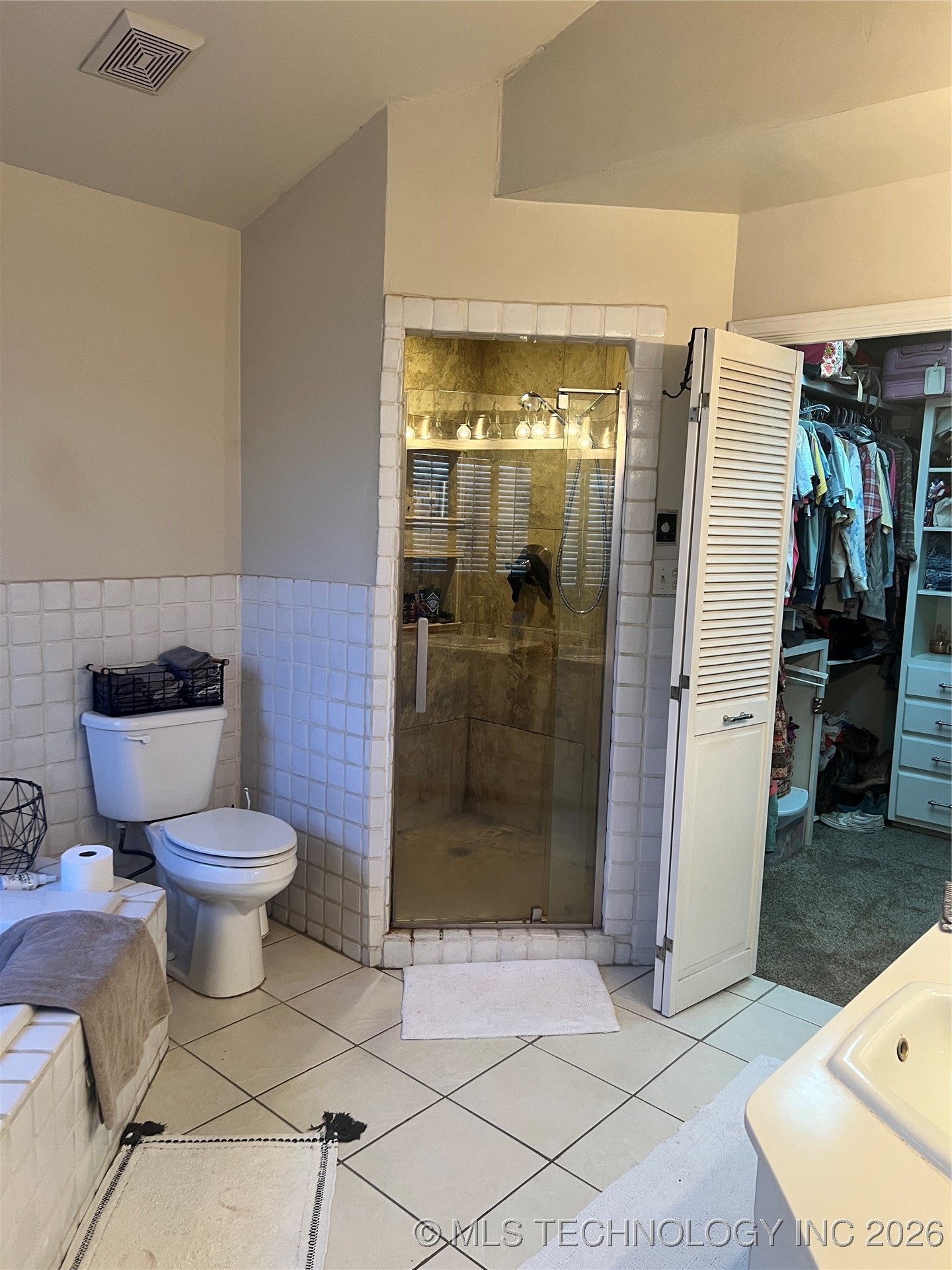 1901 Mockingbird Property Photo 24