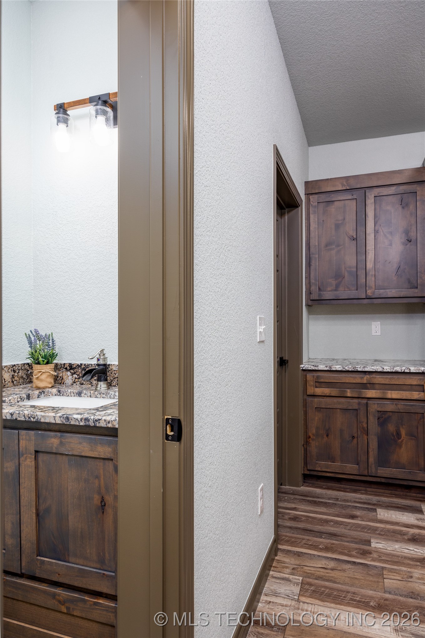 101 Dunn Property Photo 25