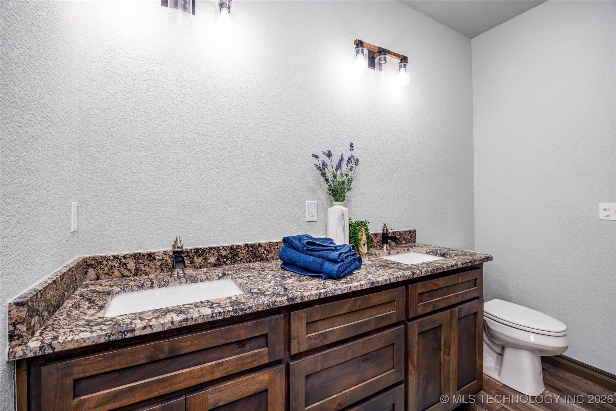 101 Dunn Property Photo 40