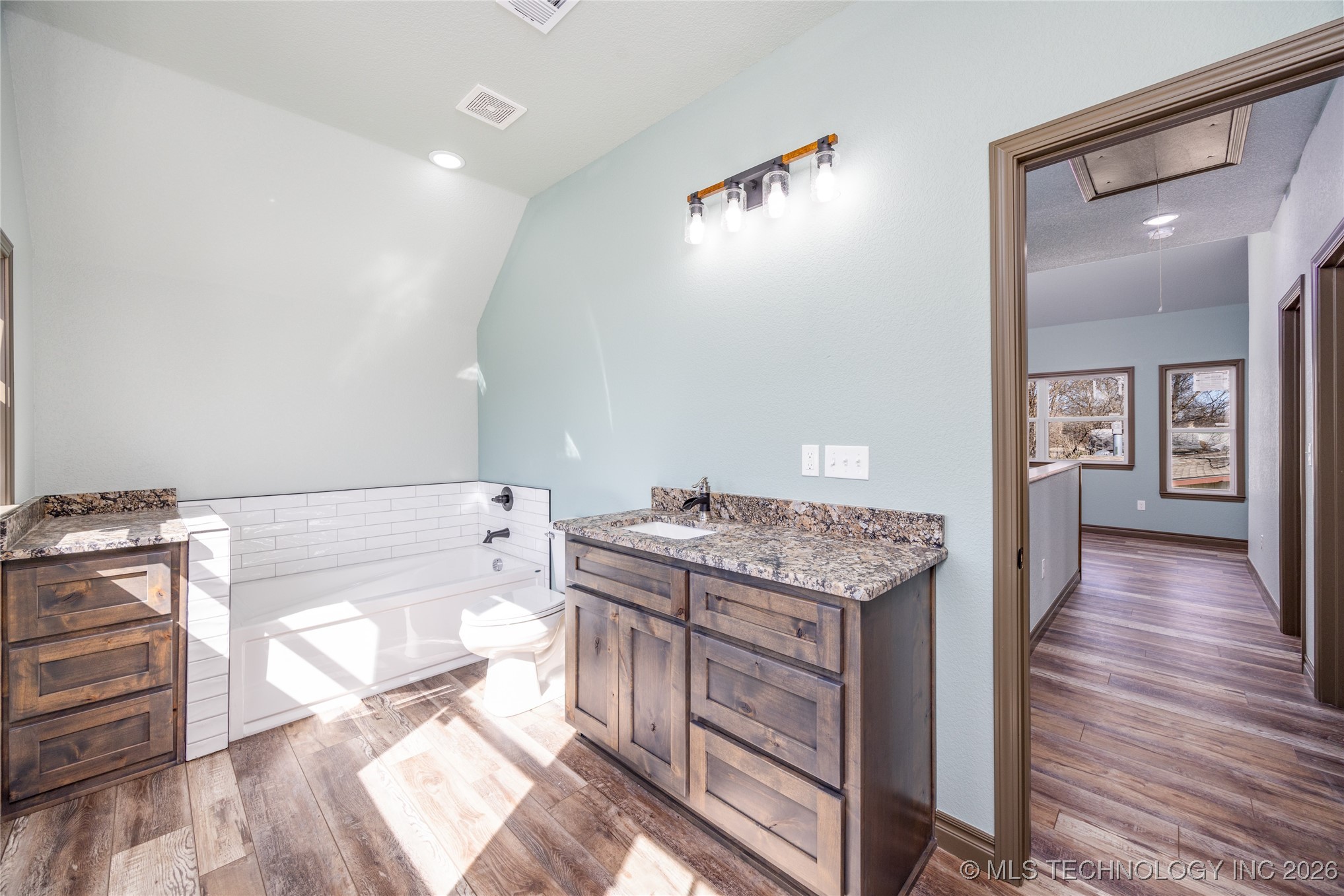 101 Dunn Property Photo 59